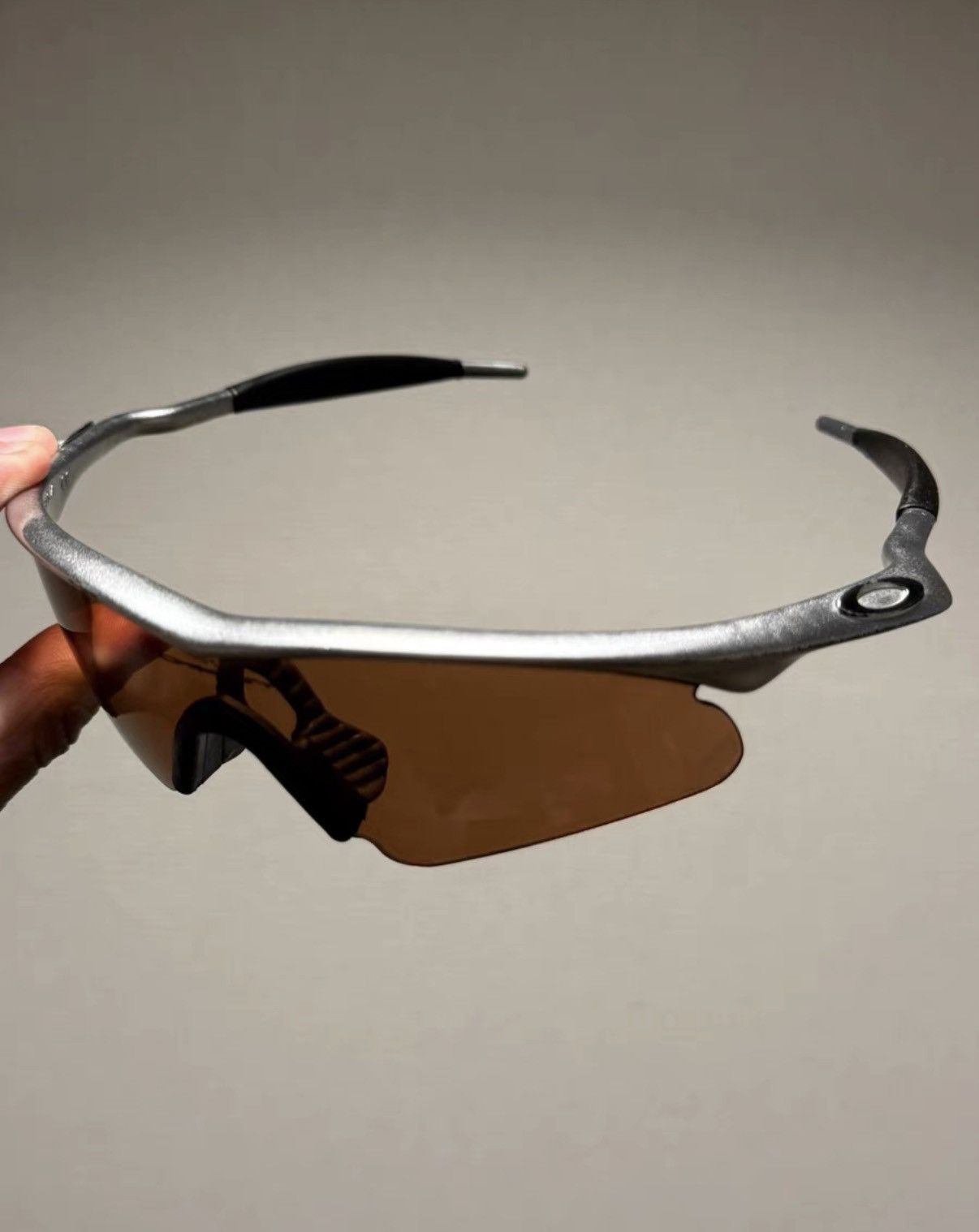 Oakley Oakley M Frame Pro Metallic Silver Sports Sunglasses K24 Size ONE SIZE - 2 Thumbnail