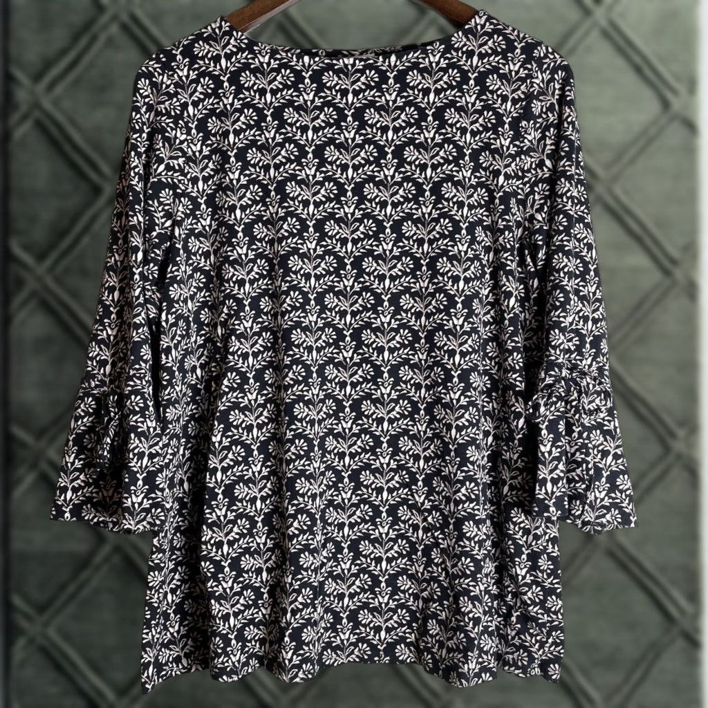 J. Jill J Jill Blouse Shirt Bell Sleeve Knit Cotton Modal Spandex Black M Regular Womens Casual Travel Workwear Comfortable Stretch Size M / US 6-8 / IT 42-44 - 1 Thumbnail