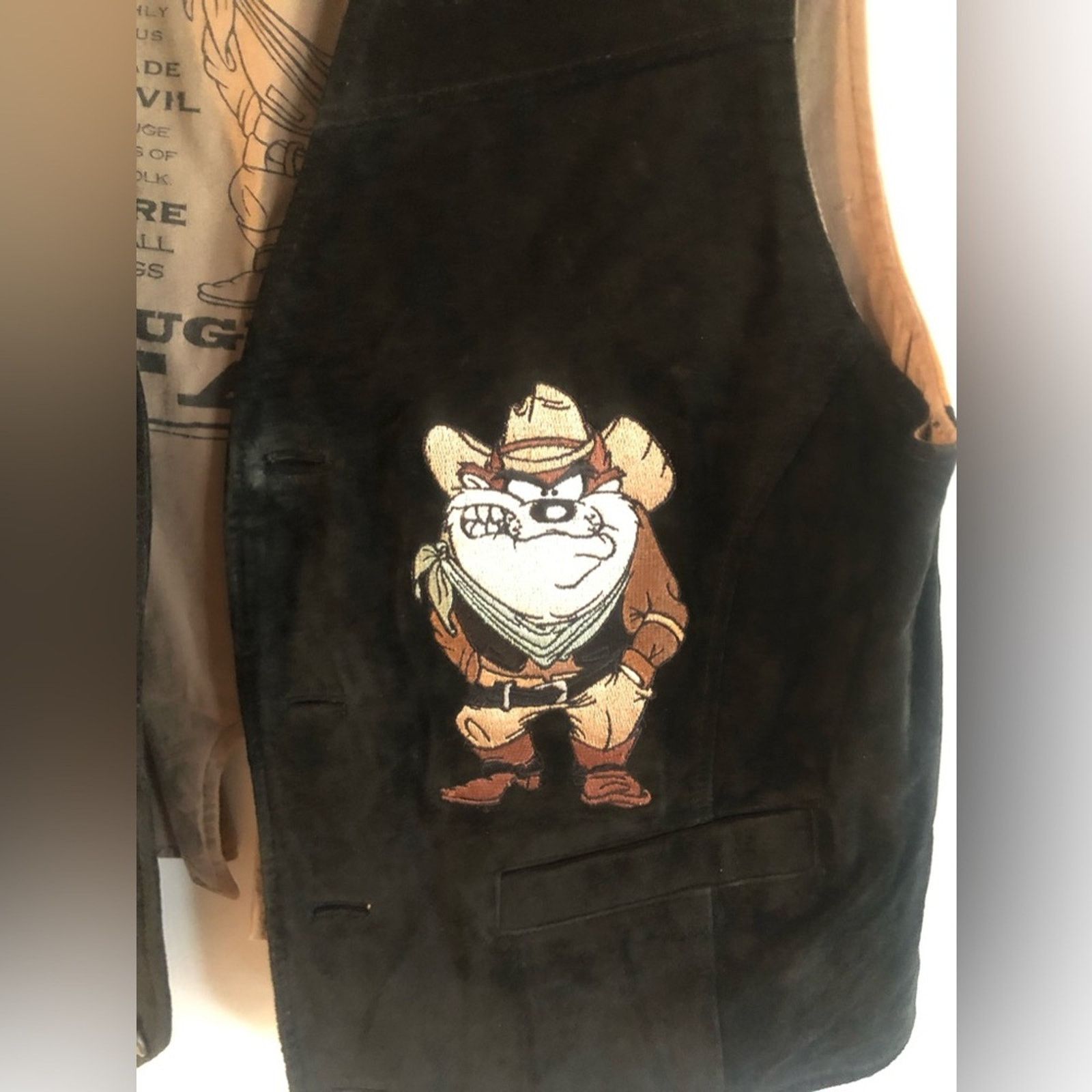 Warner Bros Genuine leather vest. WB Warner Brothers Tasmanian Devil Size US L / EU 52-54 / 3 - 3 Thumbnail