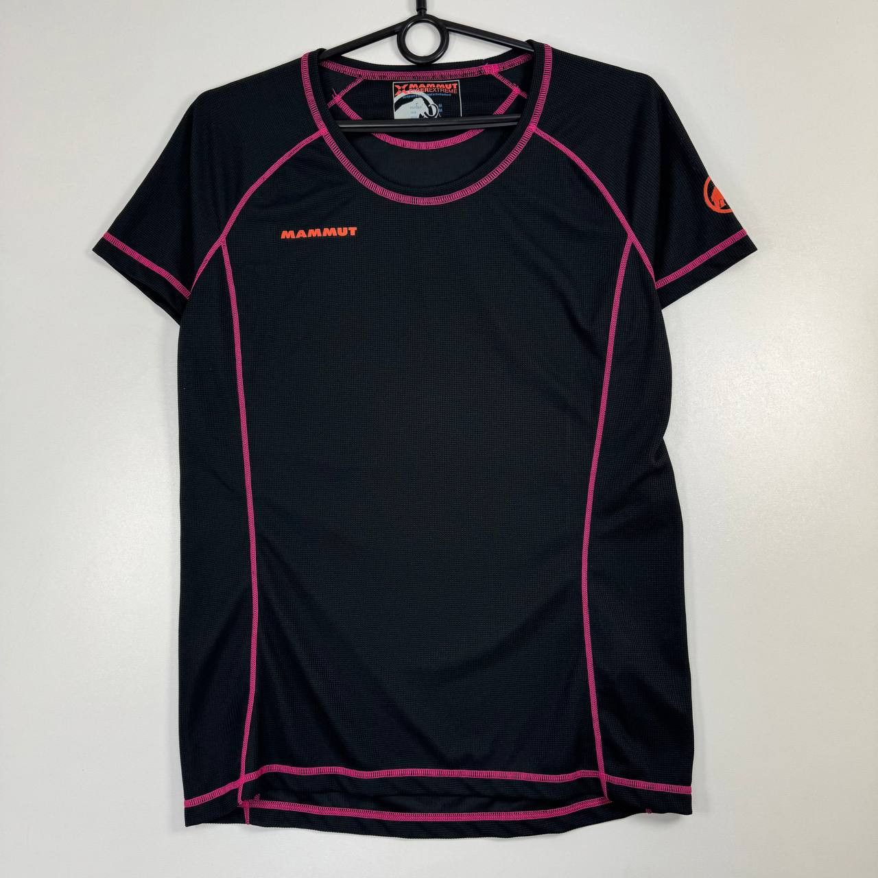 Mammut Mammut Performance T-Shirt Black Pink Womens M | Grailed
