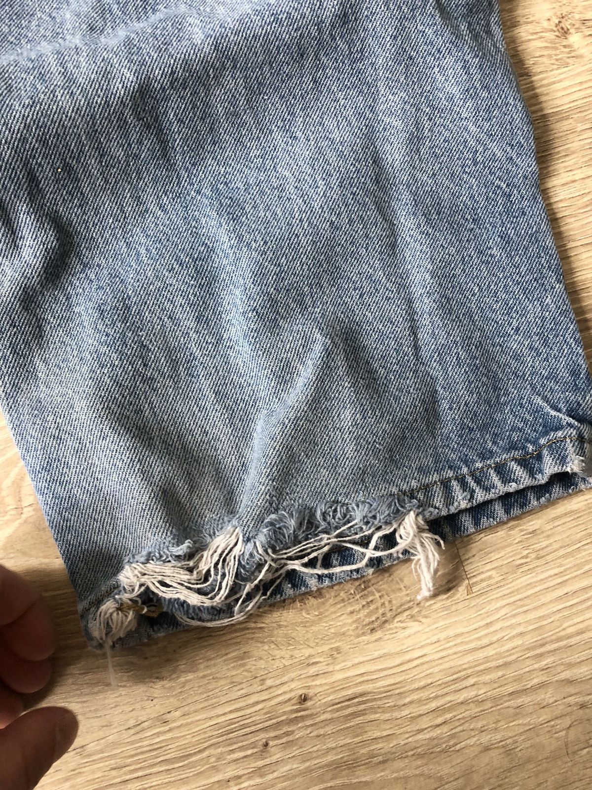 Carhartt × Carhartt Wip × Vintage Vintage Carhartt Thrashed Distressed Light Wash Denim Jeans Size US 36 / EU 52 - 5 Thumbnail