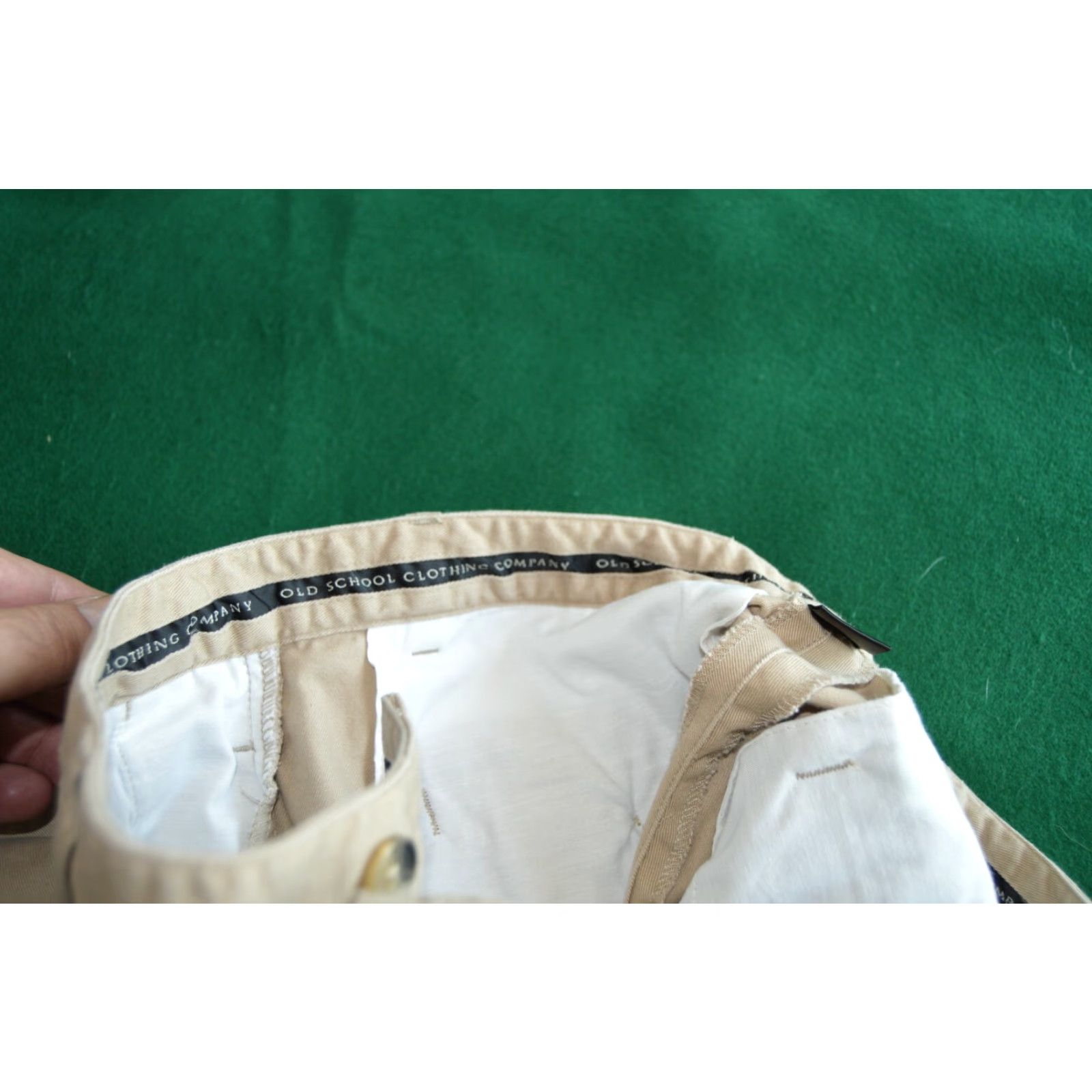 Vintage VINTAGE OLD SCHOOL Clothing Company Khaki Chino Tan 100% Cotton Pants 32 Beige Mens Pants Regular Size 32 Cotton Chino Tan Beige 90s? Size US 34 / EU 50 - 5 Thumbnail