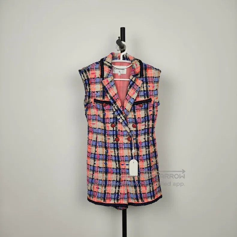Chanel Chanel Soft tweed jumpsuit Size 24" / US 00 / IT 34 - 1 Thumbnail