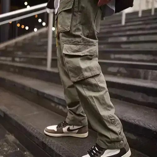 Cargo pants green