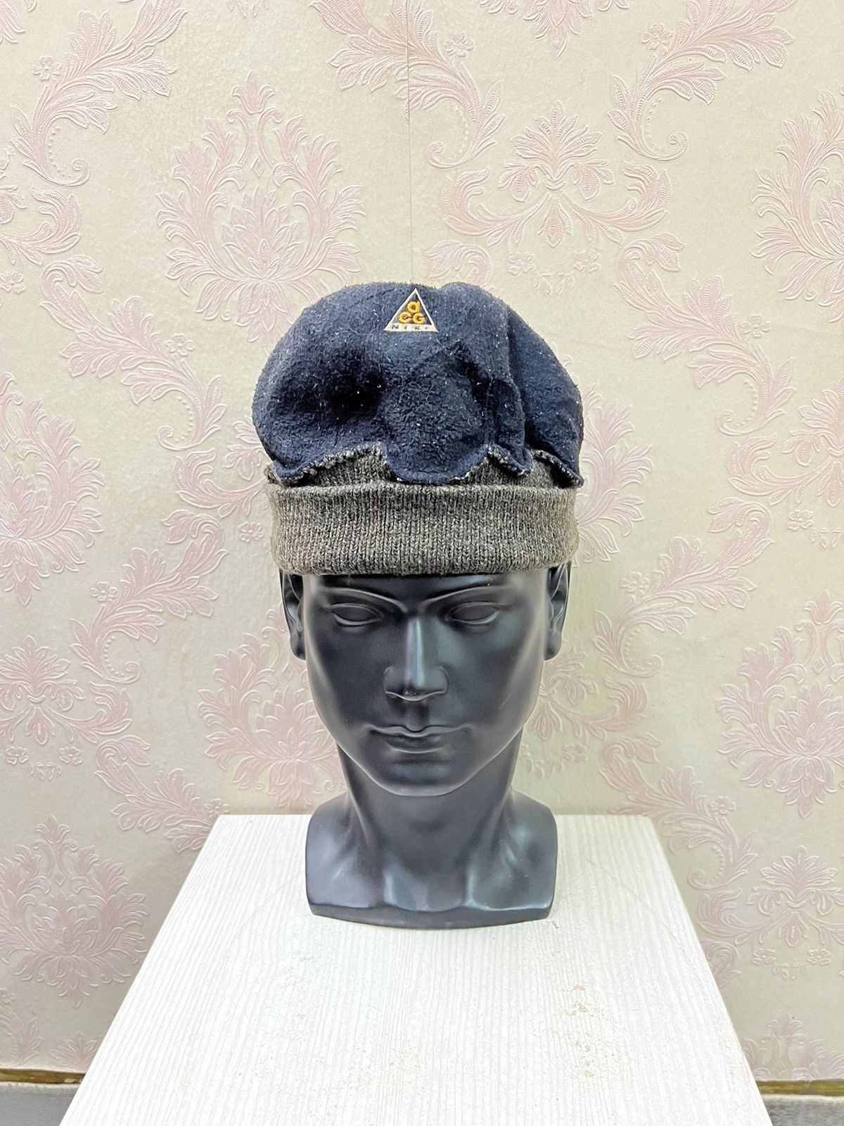 Nike ACG Vintage Nike ACG Big Logo Beanie Hats Size ONE SIZE - 2 Thumbnail