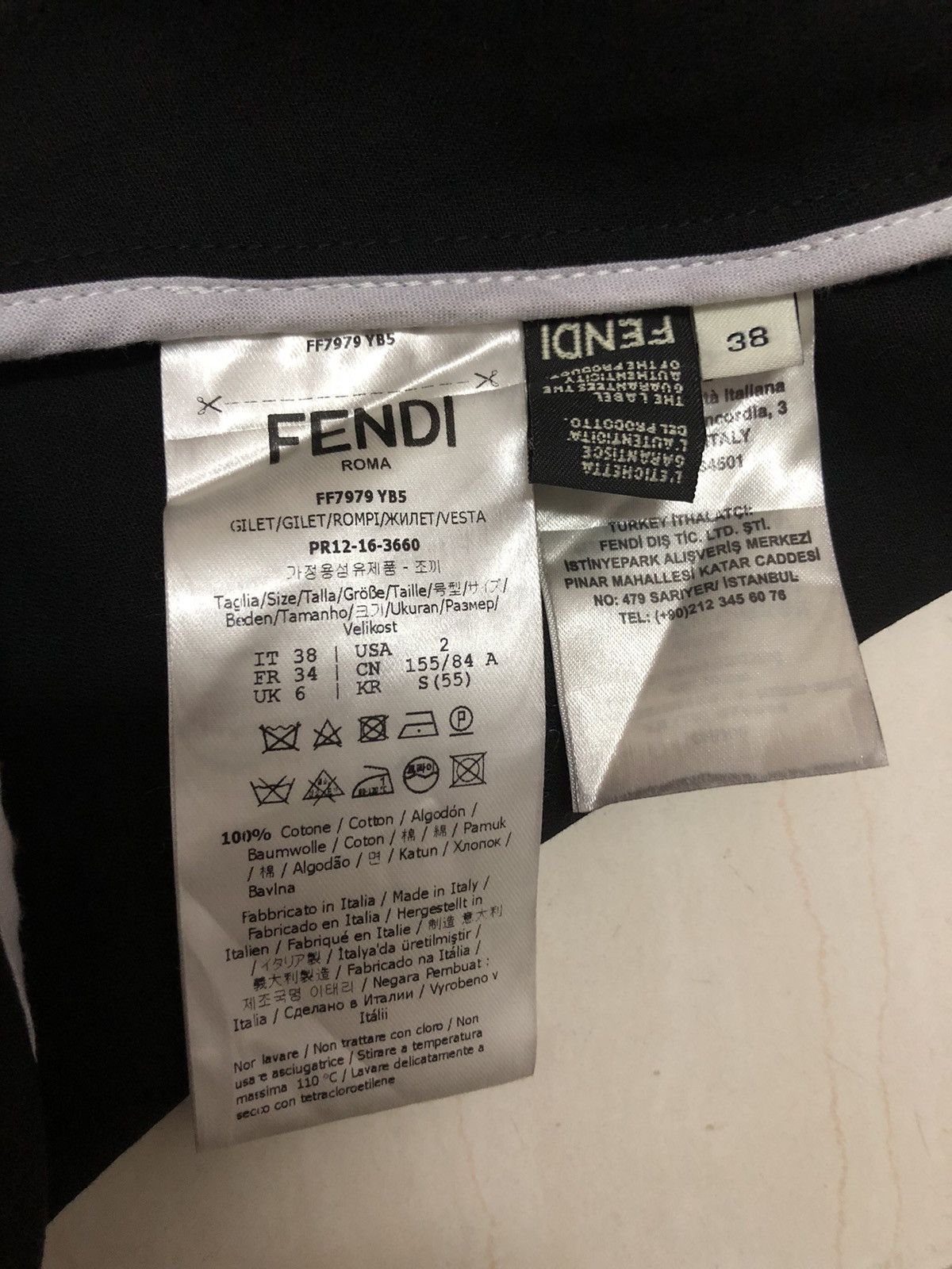 Fendi Genuine fendi sleeveless long jacket size S/M Size M / US 6-8 / IT 42-44 - 4 Thumbnail