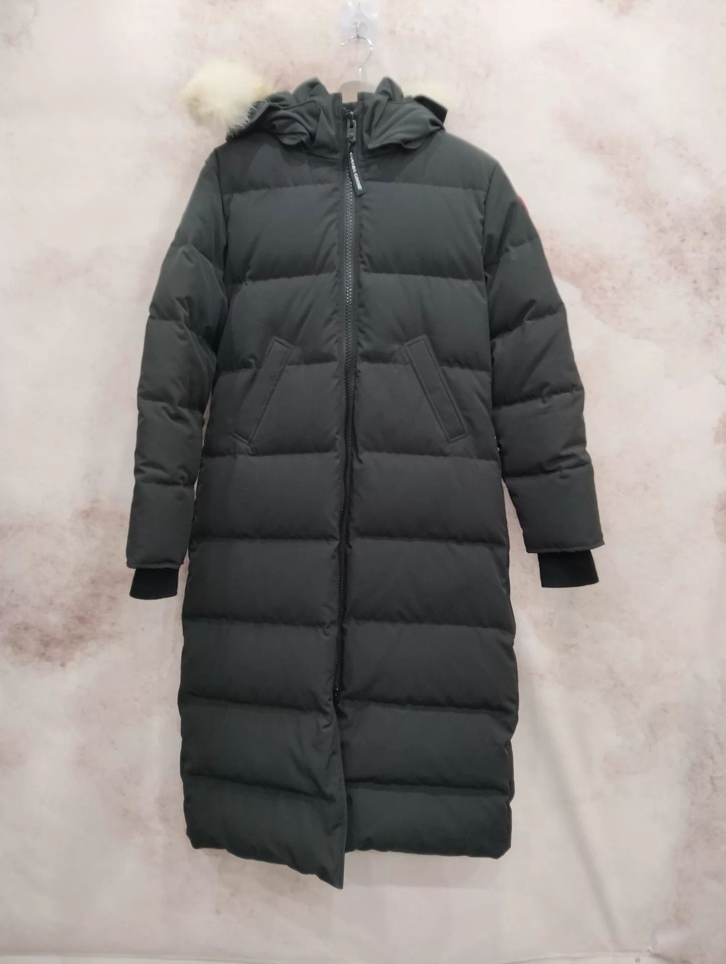 Canada Goose Canada Goose M 95new down pants Size M / US 6-8 / IT 42-44 - 1 Thumbnail