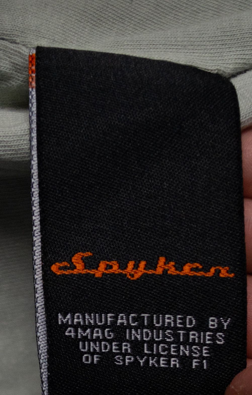 Formula 1 SPYKER FORMULA ONE TEAM SILVER JACKET Size US L / EU 52-54 / 3 - 15 Thumbnail