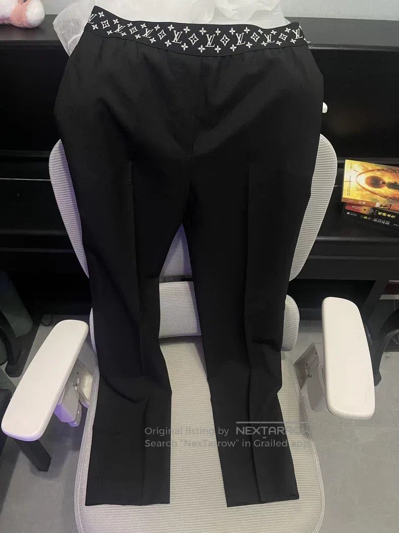 Louis Vuitton Louis Vuitton Leisure Pants Size US 38 / EU 54 - 1 Thumbnail
