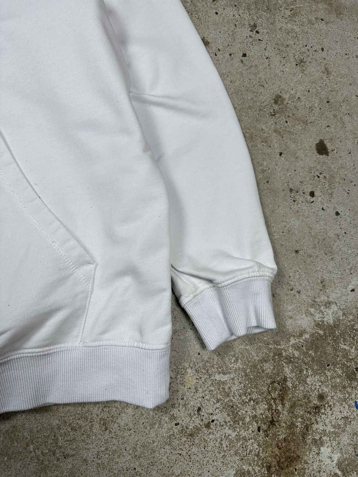 Marlboro Vintage Y2K Marlboro Big Logo White Hoodie Sweatshirt Size US L / EU 52-54 / 3 - 3 Thumbnail