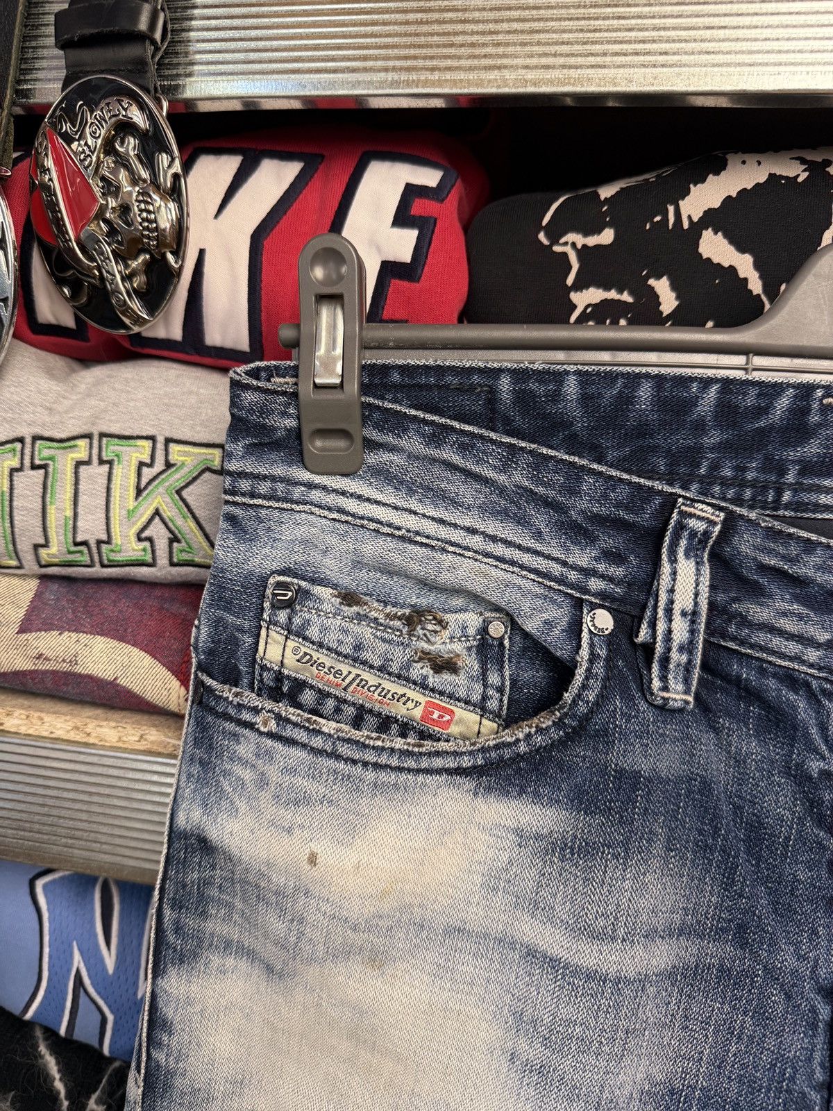 Diesel Y2K Distressed Diesel Avant Garde Jeans Baggy Size US 29 - 4 Thumbnail