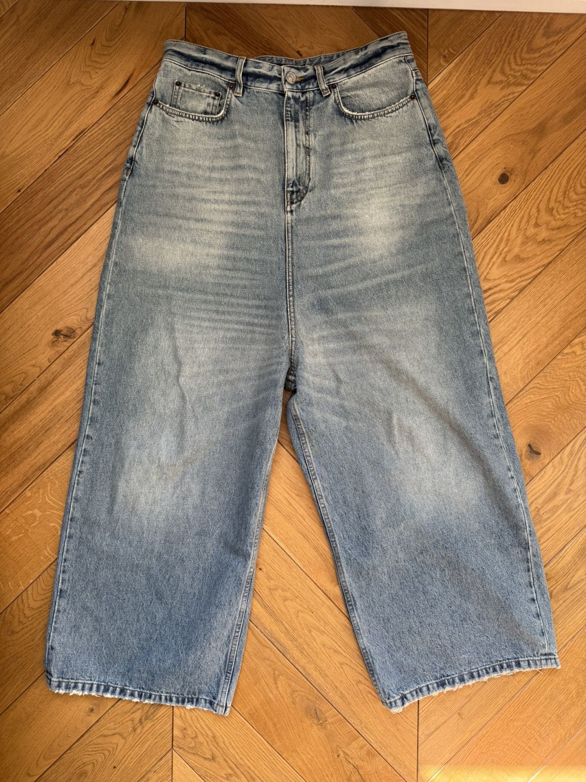 Balenciaga Balenciaga super baggy low crotch denim jeans Size US 28 / EU 44 - 1 Thumbnail
