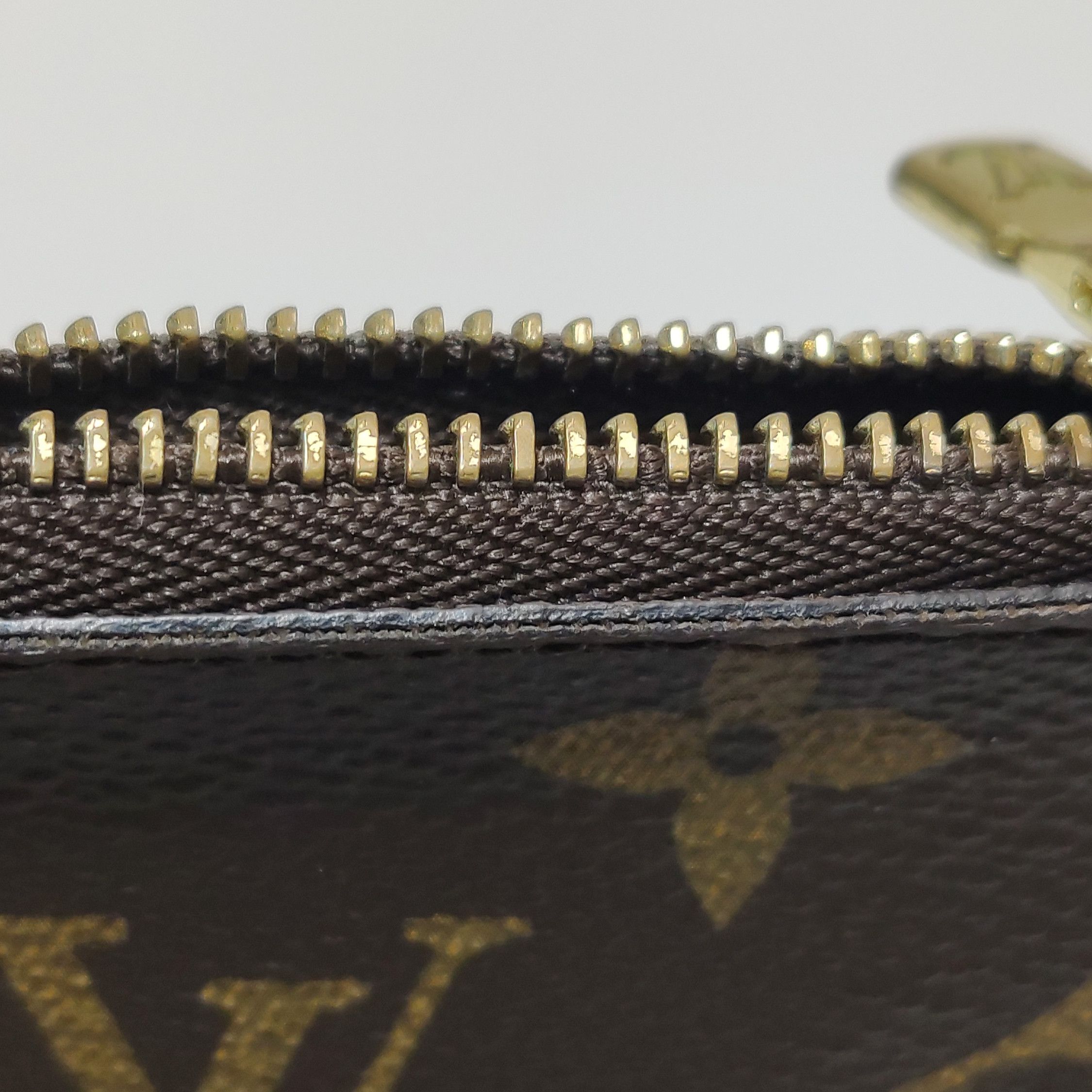 Louis Vuitton Louis Vuitton (LV) Monogram Print Zipper Coin Purse -y2506 Size ONE SIZE - 9 Thumbnail