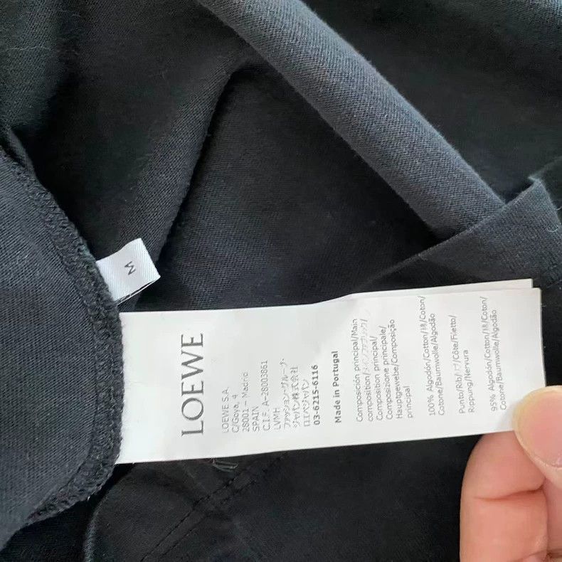 Loewe LOEWE Black short-sleeved T-shirt Size M / US 6-8 / IT 42-44 - 3 Thumbnail