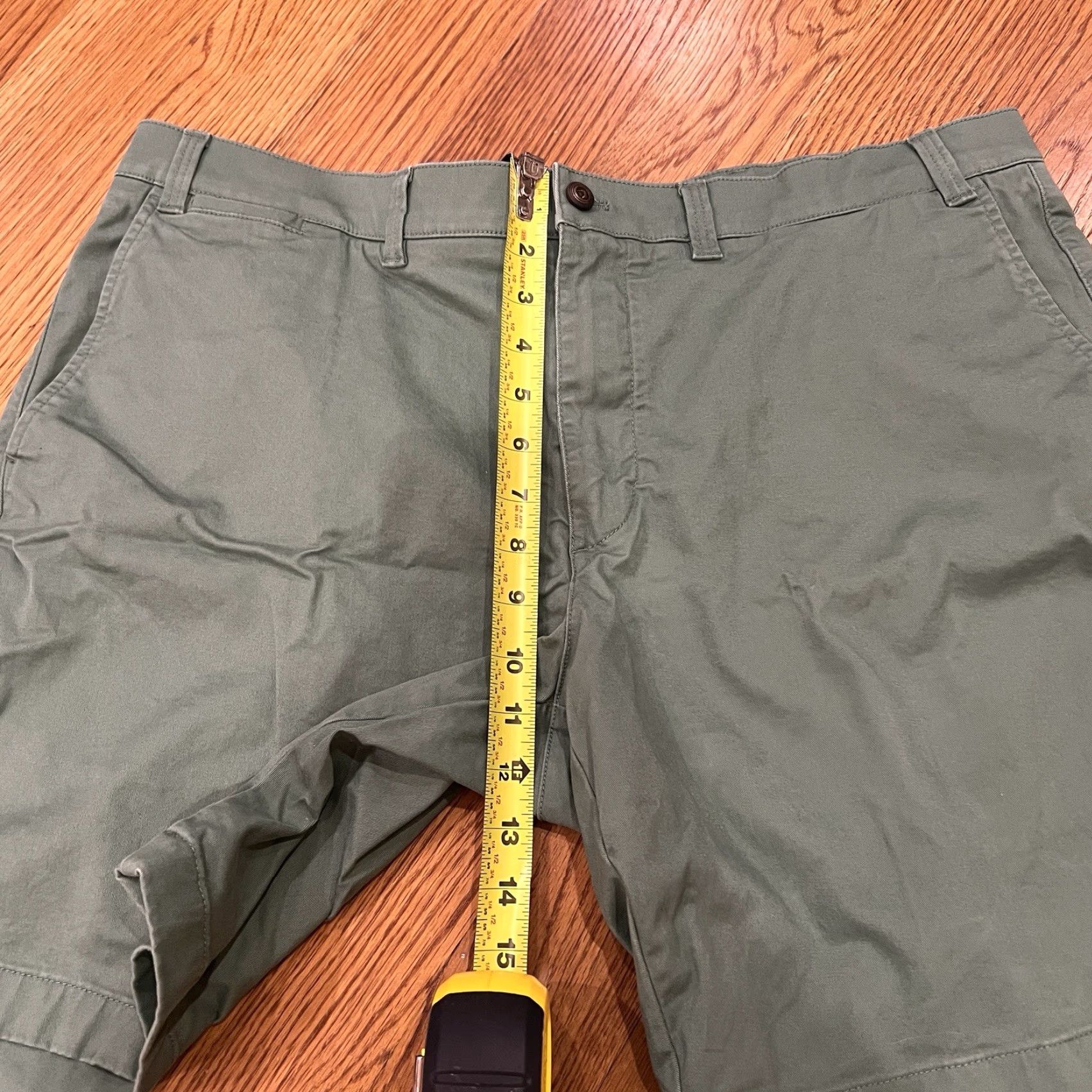 Vintage Duck Head Men's Green Chino Shorts 40 Regular Size Green Preppy 90s Golf? (No, avoid misinfo) Size US 40 / EU 56 - 4 Thumbnail