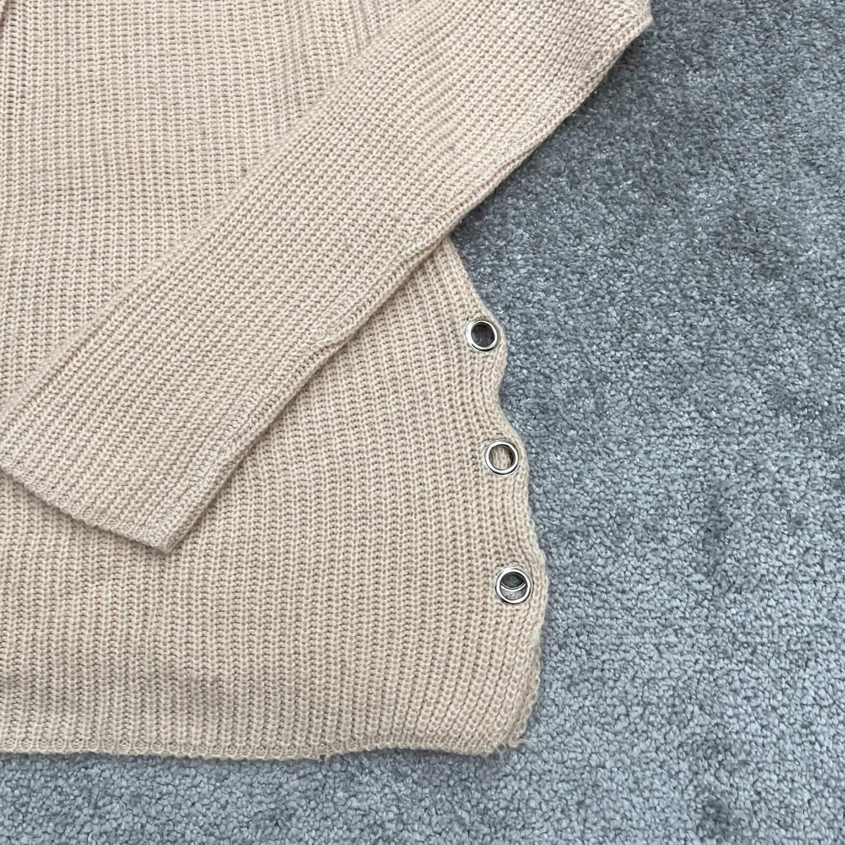 Vintage Staccato Sweater Women Medium Beige Raglan Side Holes Knit Acrylic Pullover Designer Classic Size M / US 6-8 / IT 42-44 - 5 Thumbnail