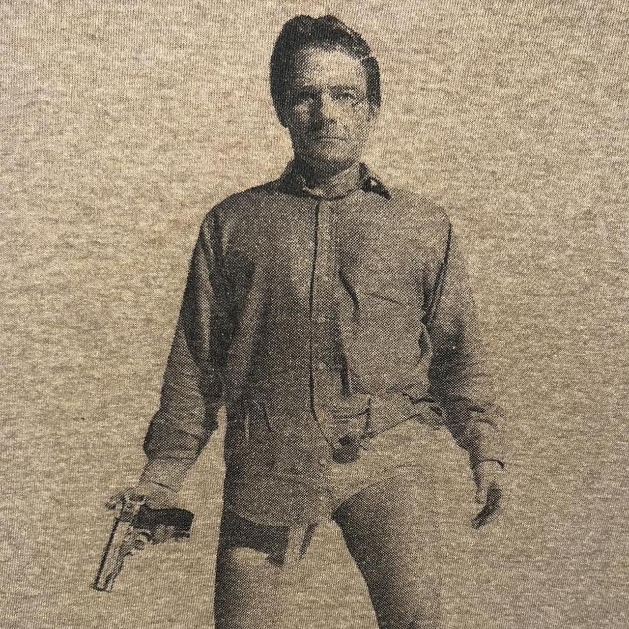 Vintage 2010 Breaking Bad Walter White Heisenberg Underwear Gun Tee Size US M / EU 48-50 / 2 - 4 Thumbnail