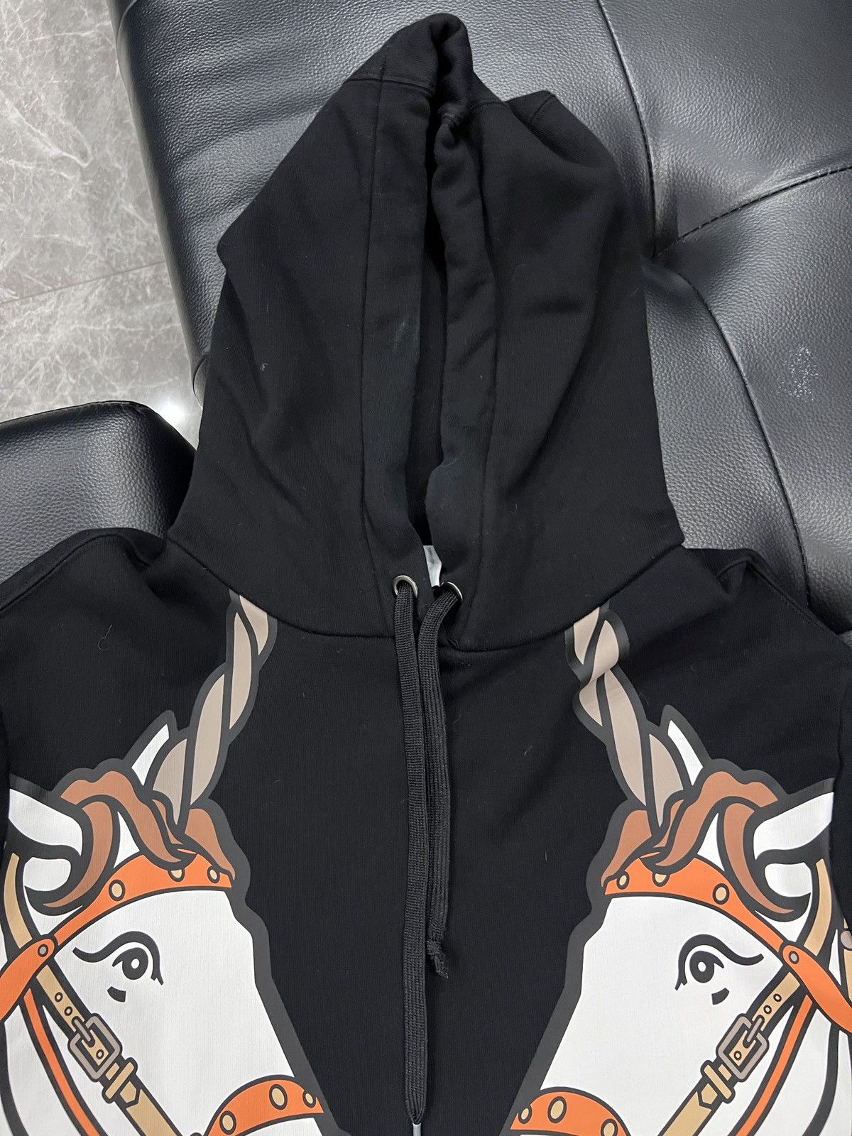 Burberry Burberry Double Unicorn Graphic Hoodie Size US L / EU 52-54 / 3 - 3 Thumbnail