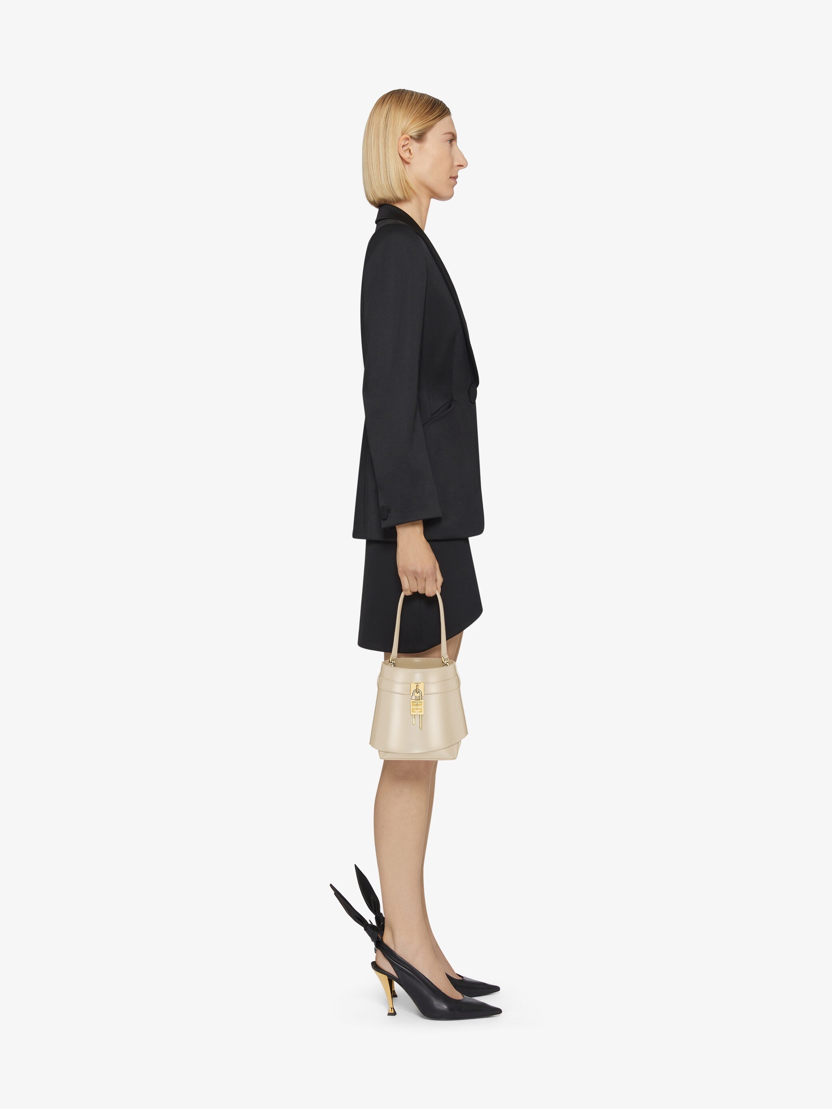 Givenchy oc11z0725 Size: OS / Shark Lock Bag in Natural Beige Size ONE SIZE - 2 Thumbnail