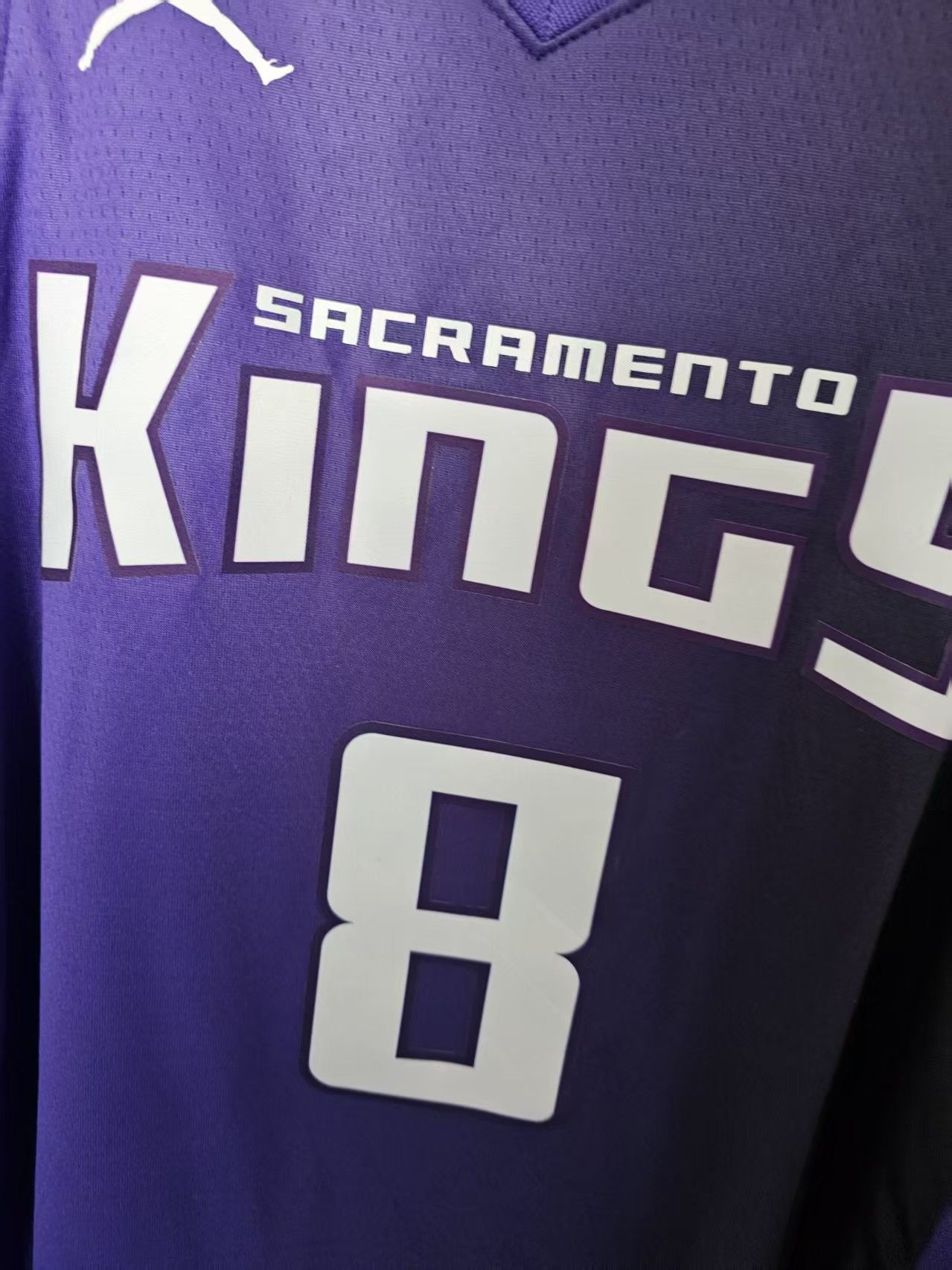 NBA Sacramento Kings #8 Zach LaVine Jersey Small Size US S / EU 44-46 / 1 - 3 Thumbnail