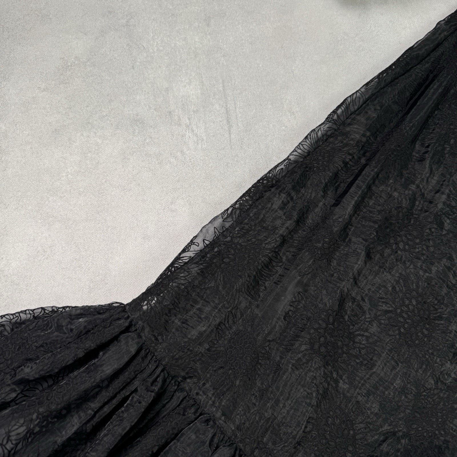 H&M H&M X SANDRA MANSOUR EMBROIDERED SKIRT "NWT" Size UK 10 Size 28" / US 6 / IT 42 - 21 Thumbnail