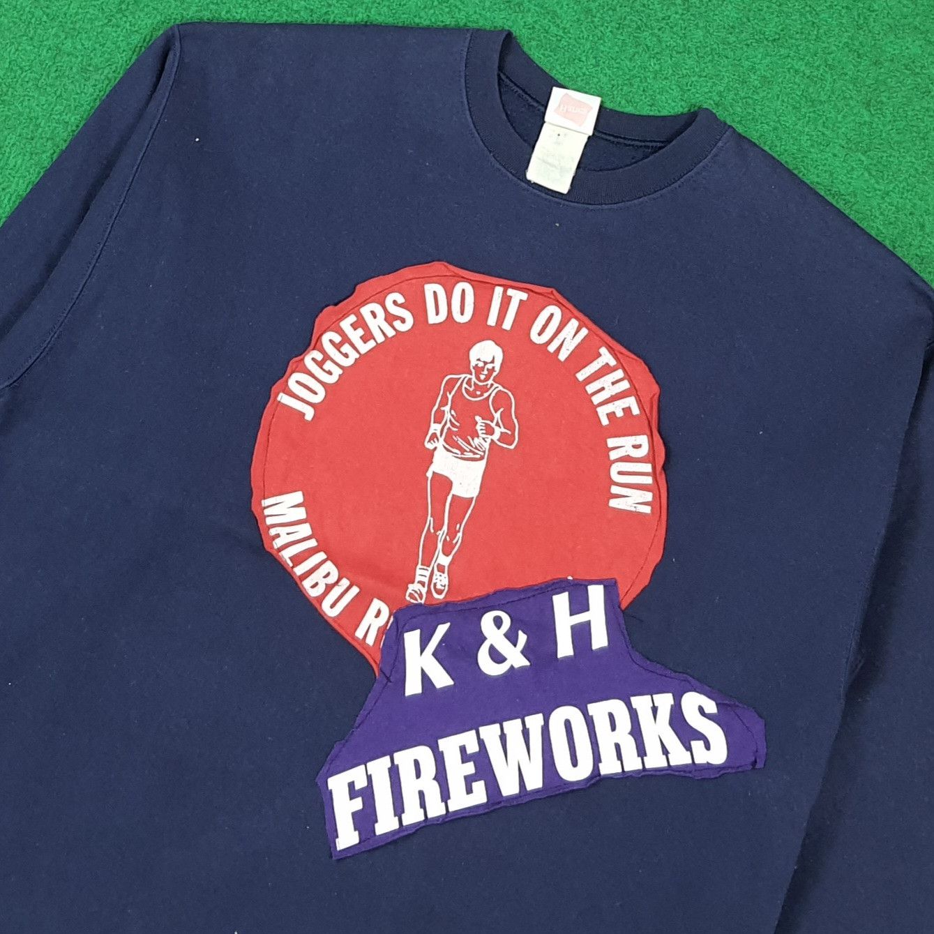 Hanes Vintage 80s Hanes K & H Fireworks Sweatshirt C293N11 Size US M / EU 48-50 / 2 - 2 Thumbnail