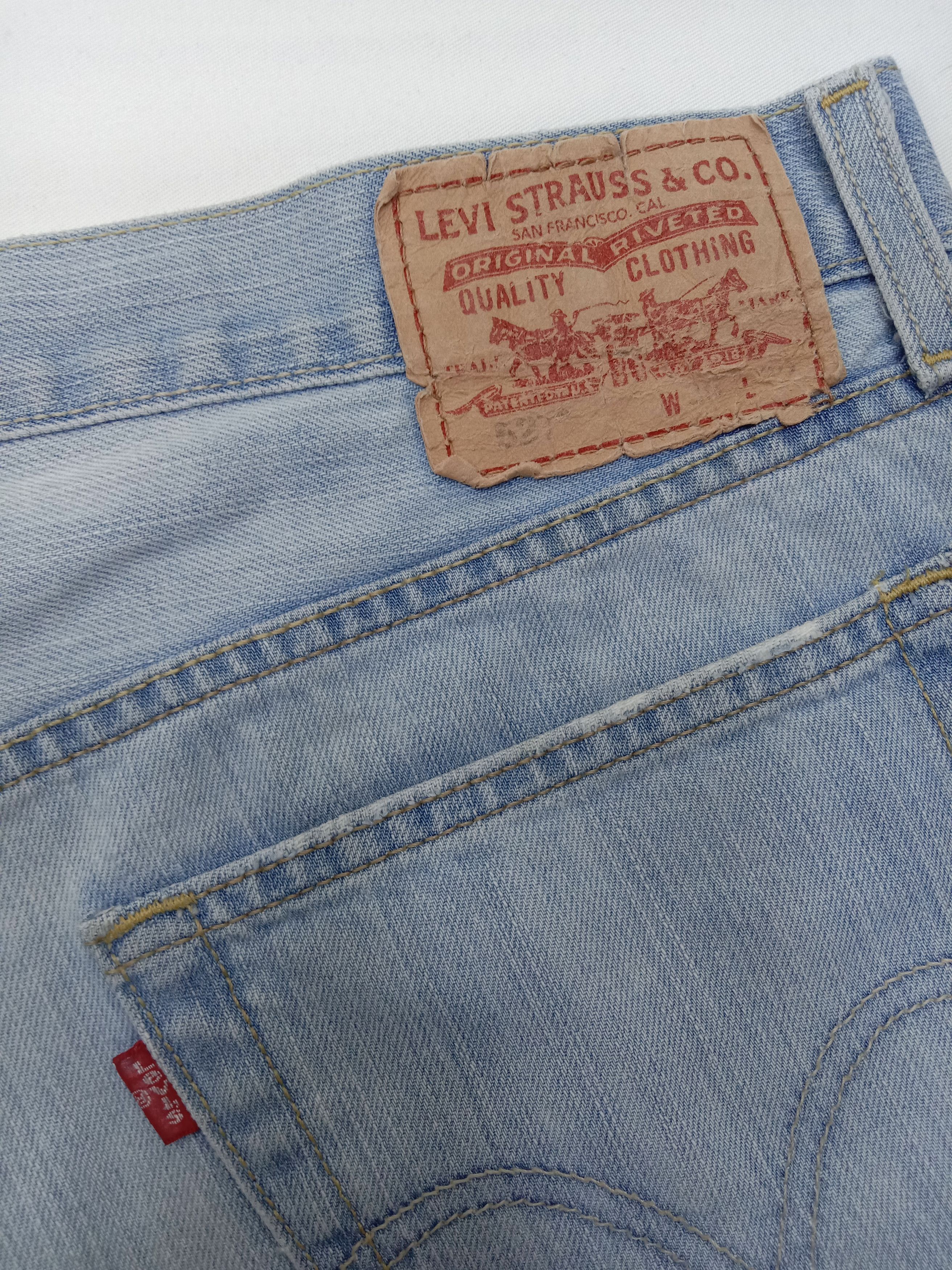 Levi's Vintage Levi's 527 Flare Jeans Light Wash Denim Size US 36 / EU 52 - 14 Thumbnail