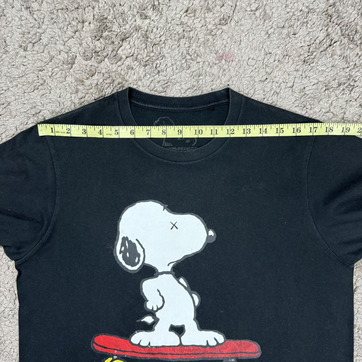 Kaws UT Kaws x Peanut T-shirt Size US L / EU 52-54 / 3 - 12 Thumbnail