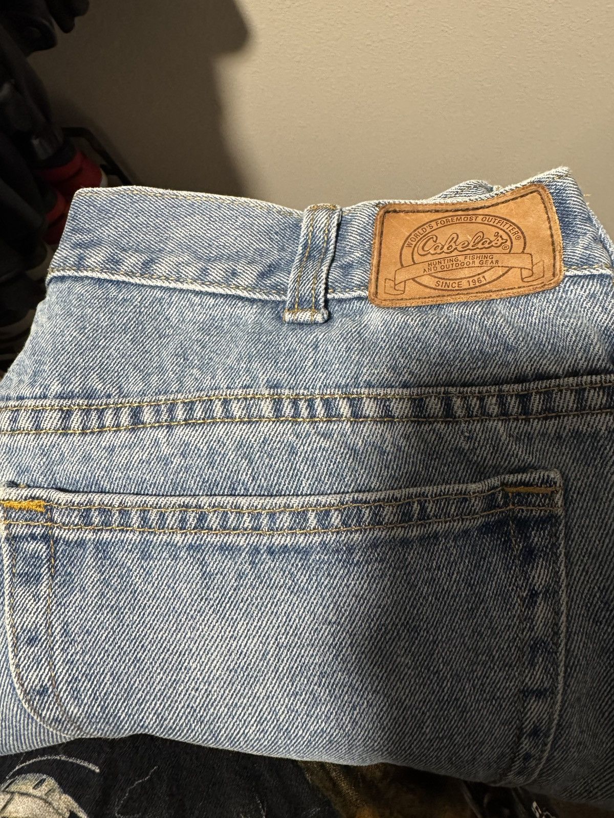 Cabelas Cabelas jeans loose fit 36/30 Size US 36 / EU 52 - 3 Thumbnail