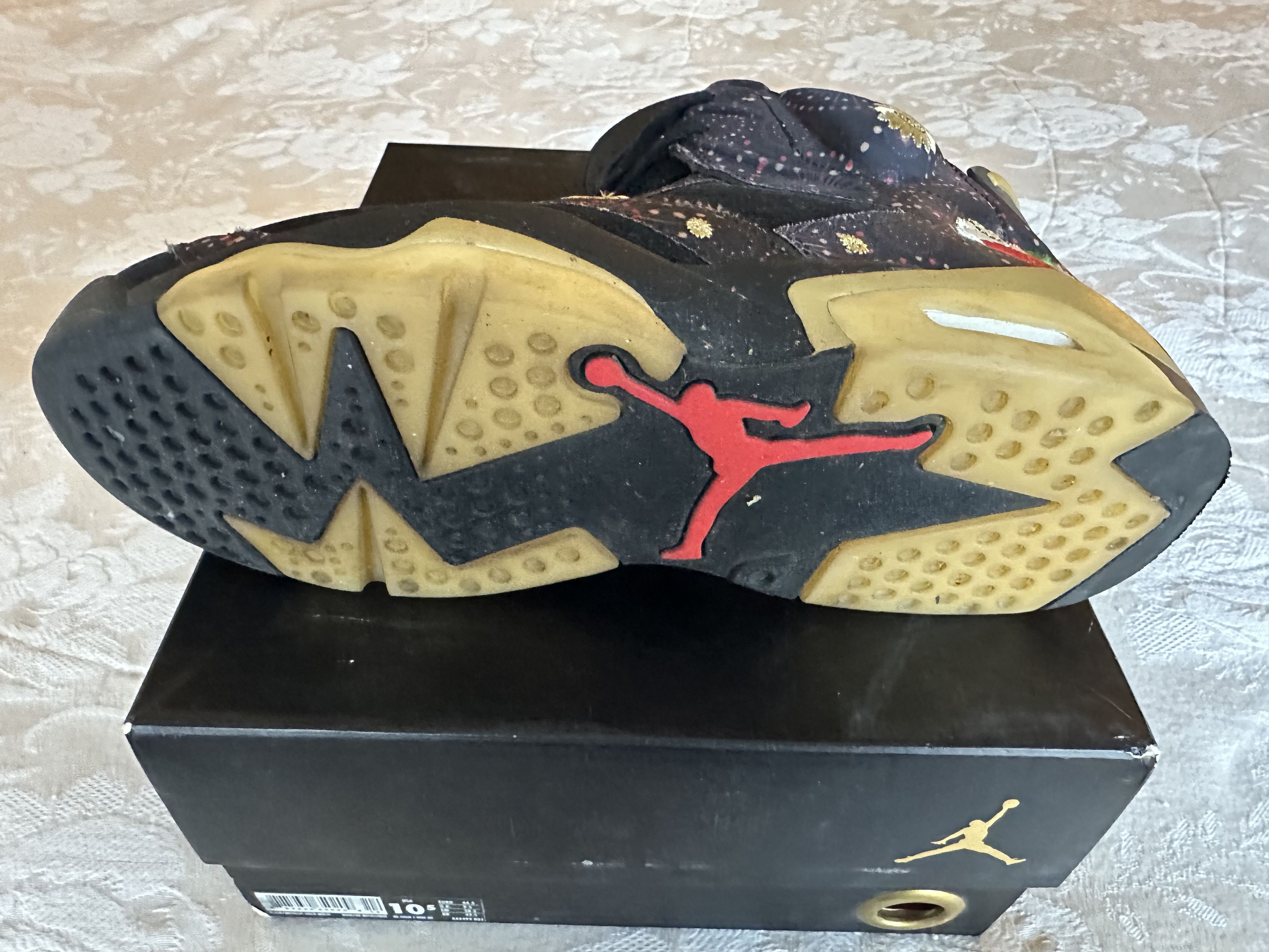 Nike Jordan 6 Retro 'Chinese New Year' Size US 10.5 / EU 43-44 - 4 Thumbnail