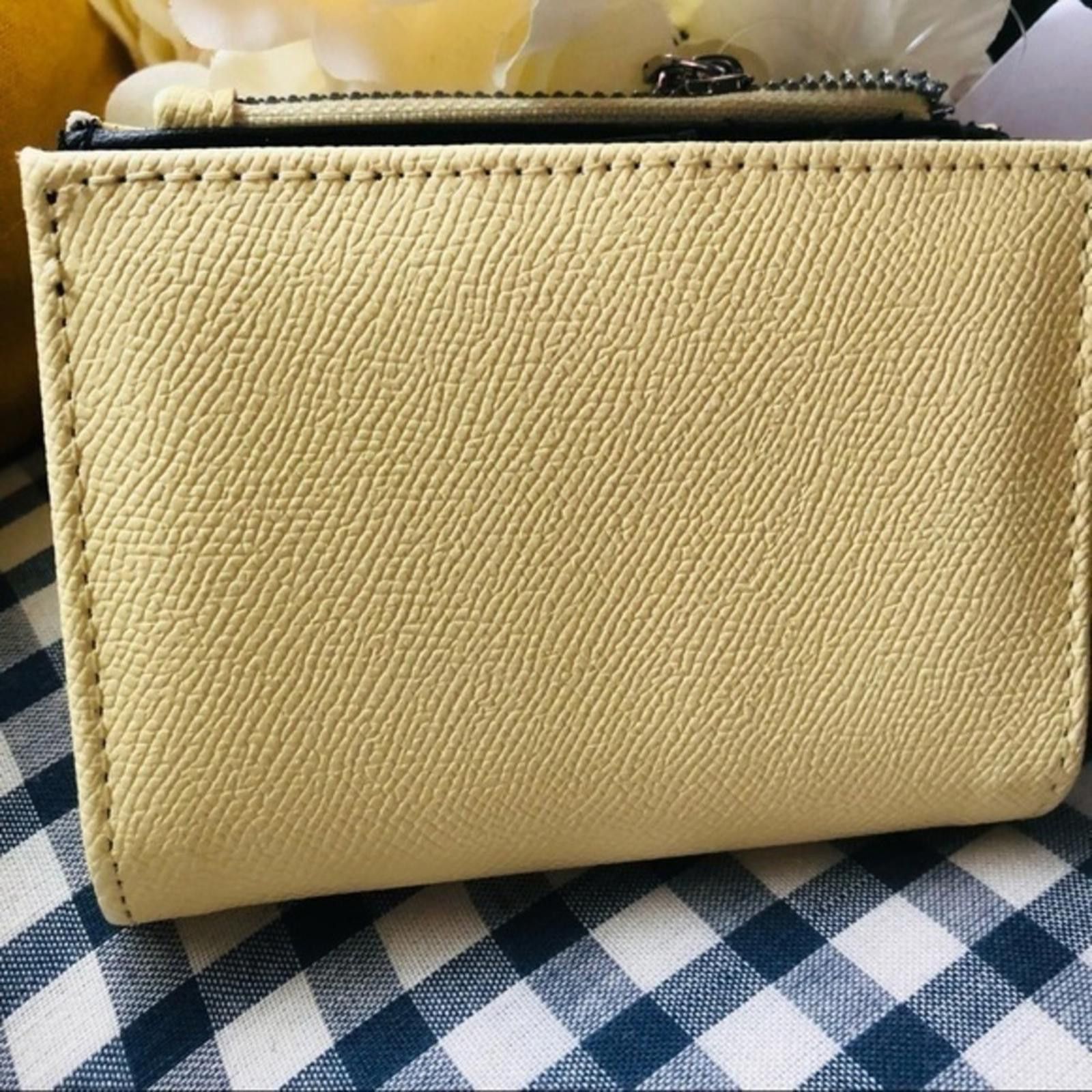 Designer Betsey Johnson Yellow Bifold Snap Wallet NWT Size ONE SIZE - 2 Thumbnail