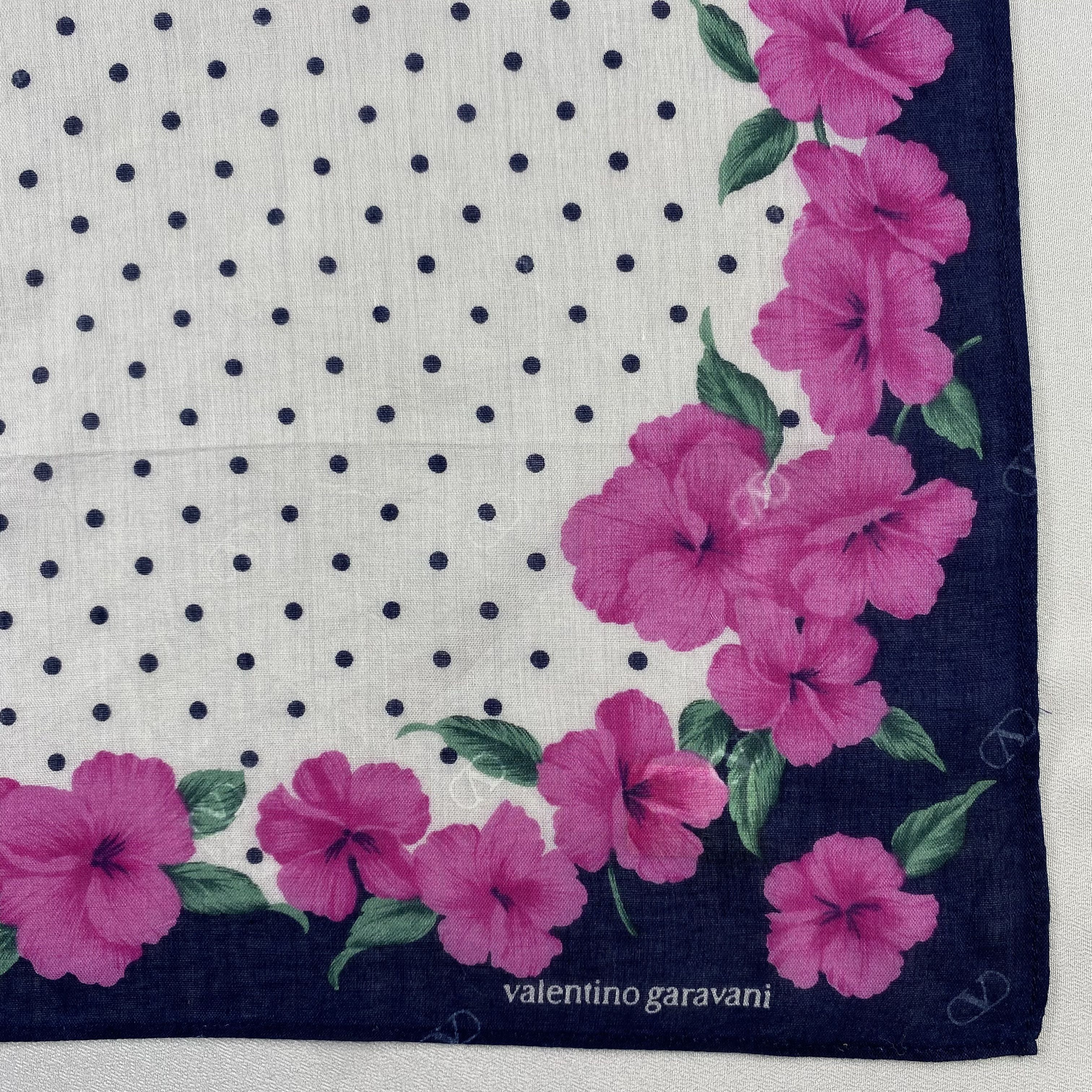 Valentino × Vintage Valentino Garavani Bandana/ Handkerchief / Neckerchief-P1296 Size ONE SIZE - 3 Thumbnail
