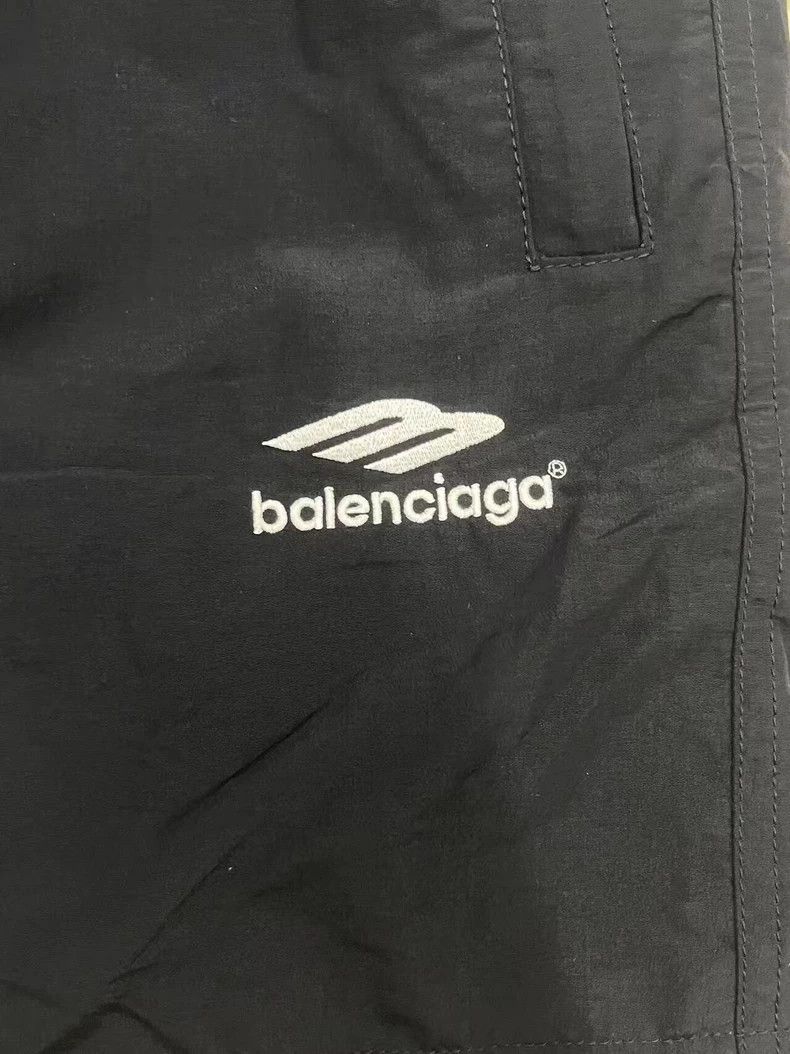 Balenciaga Balenciaga size XS Solid Logo print elasticated waist slack Size US 26 / EU 42 - 3 Thumbnail