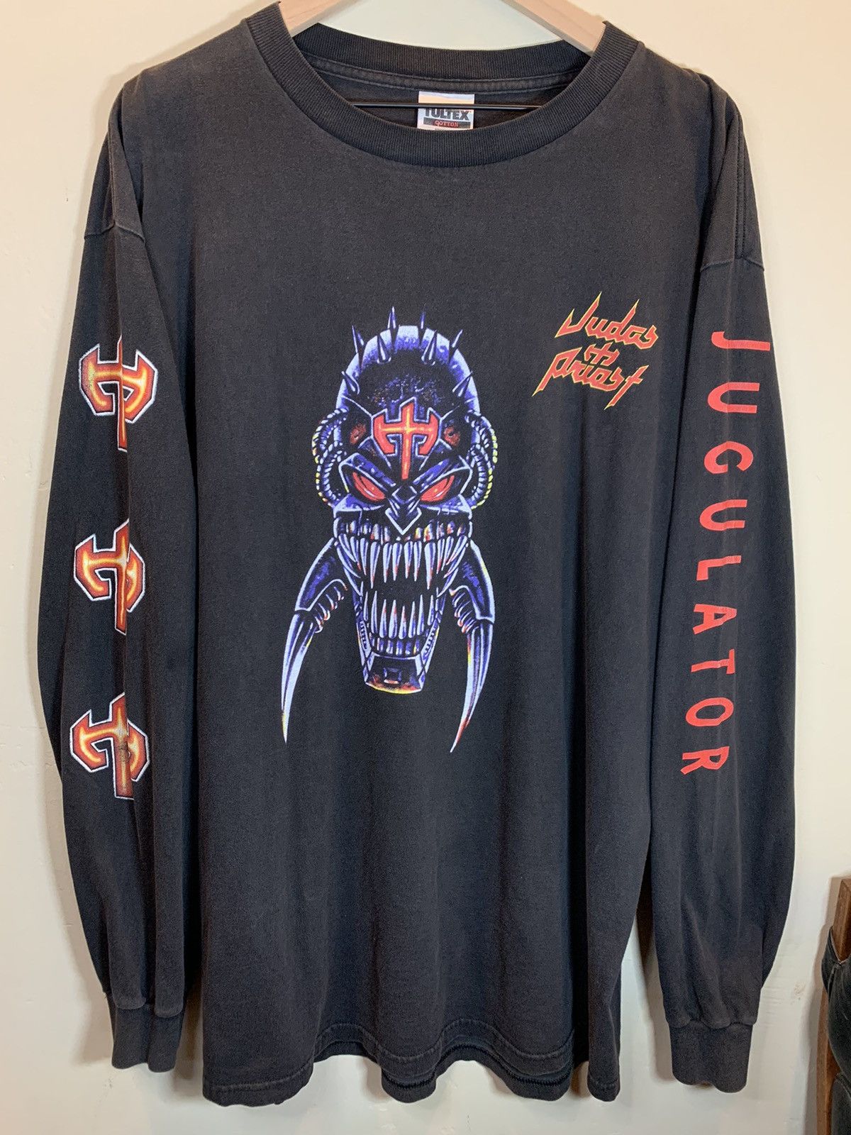 Band Tees × Judas Priest × Vintage *RARE* Vintage 90’s Judas Priest Jugulator Long Sleeve Shirt Size US XL / EU 56 / 4 - 1 Thumbnail