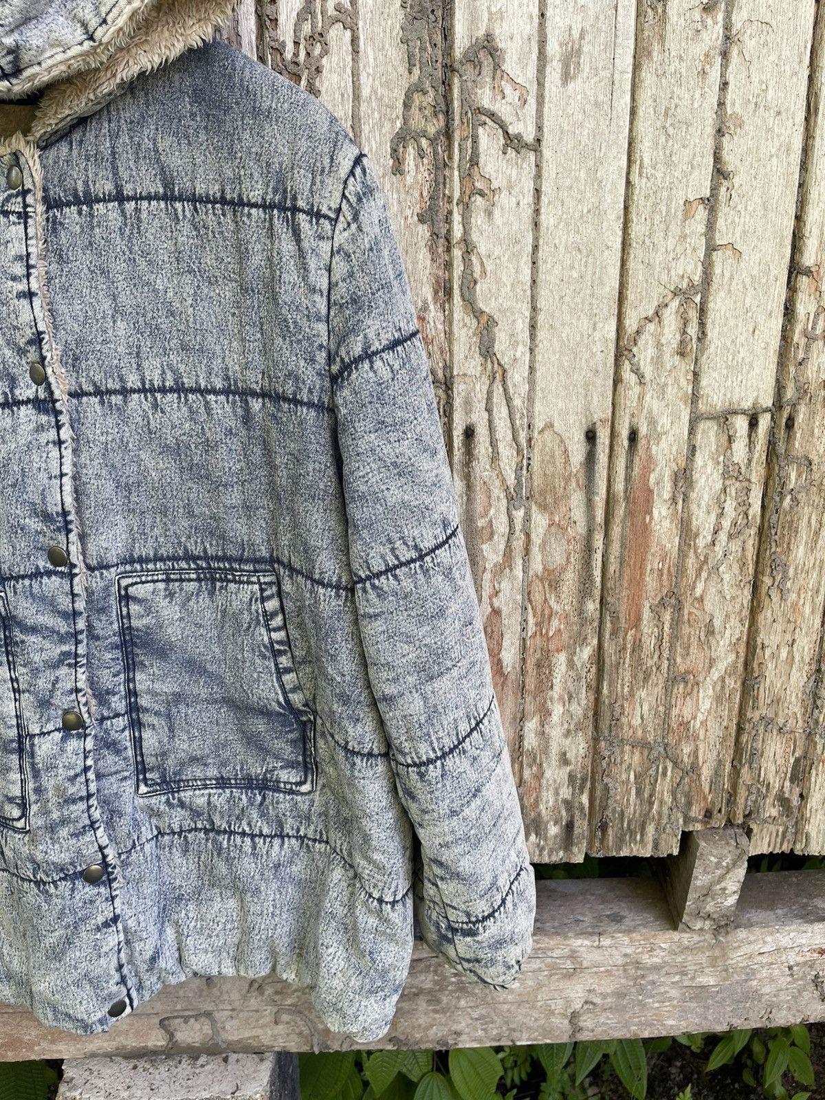 Designer ANAP Sherpa-Lined Acid Wash Denim Jacket Size US M / EU 48-50 / 2 - 7 Thumbnail