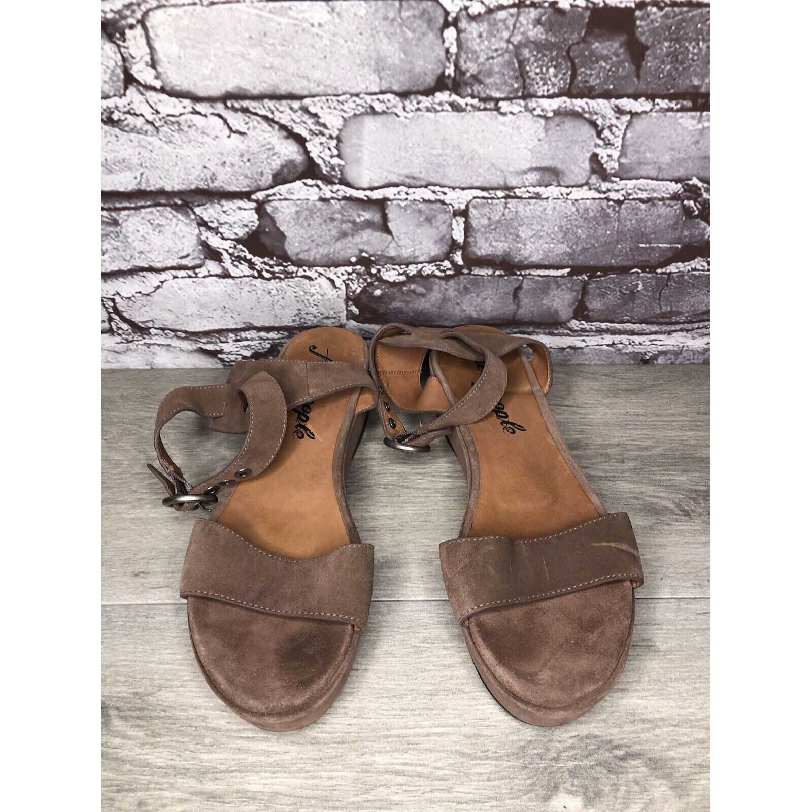 Free People Free People Plum Taupe Suede Platform Ankle Strap Sandals Wo Size US 8 / IT 38 - 17 Thumbnail