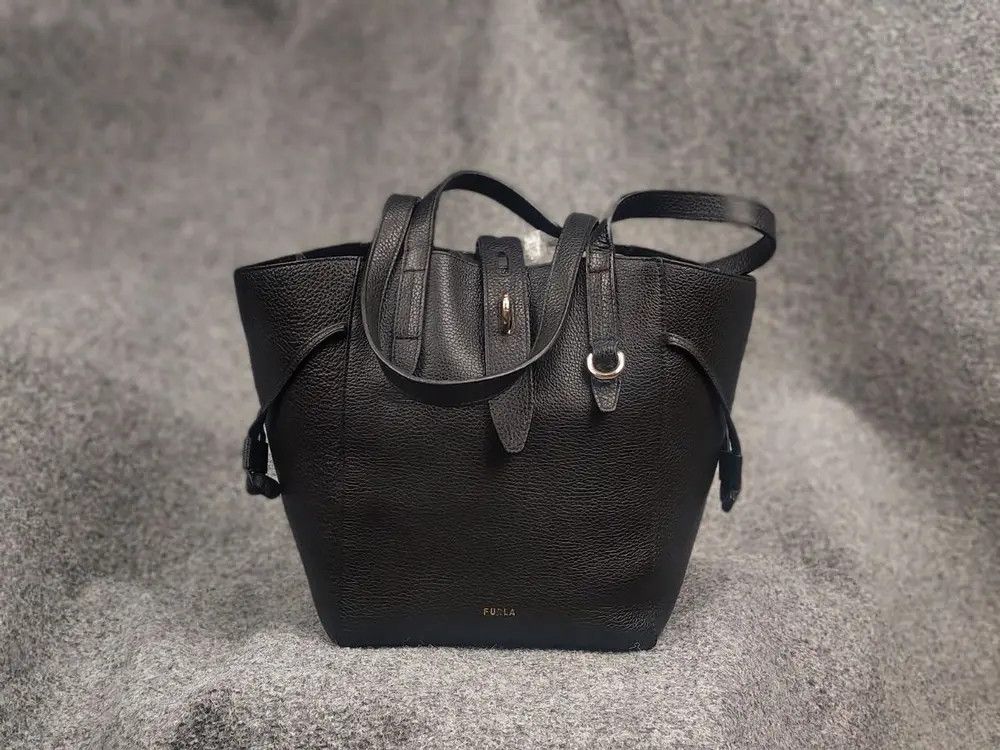 Furla Furla Net M Tote Shoulder Bag Grainy leather HW Turn Lock Size ONE SIZE - 1 Thumbnail