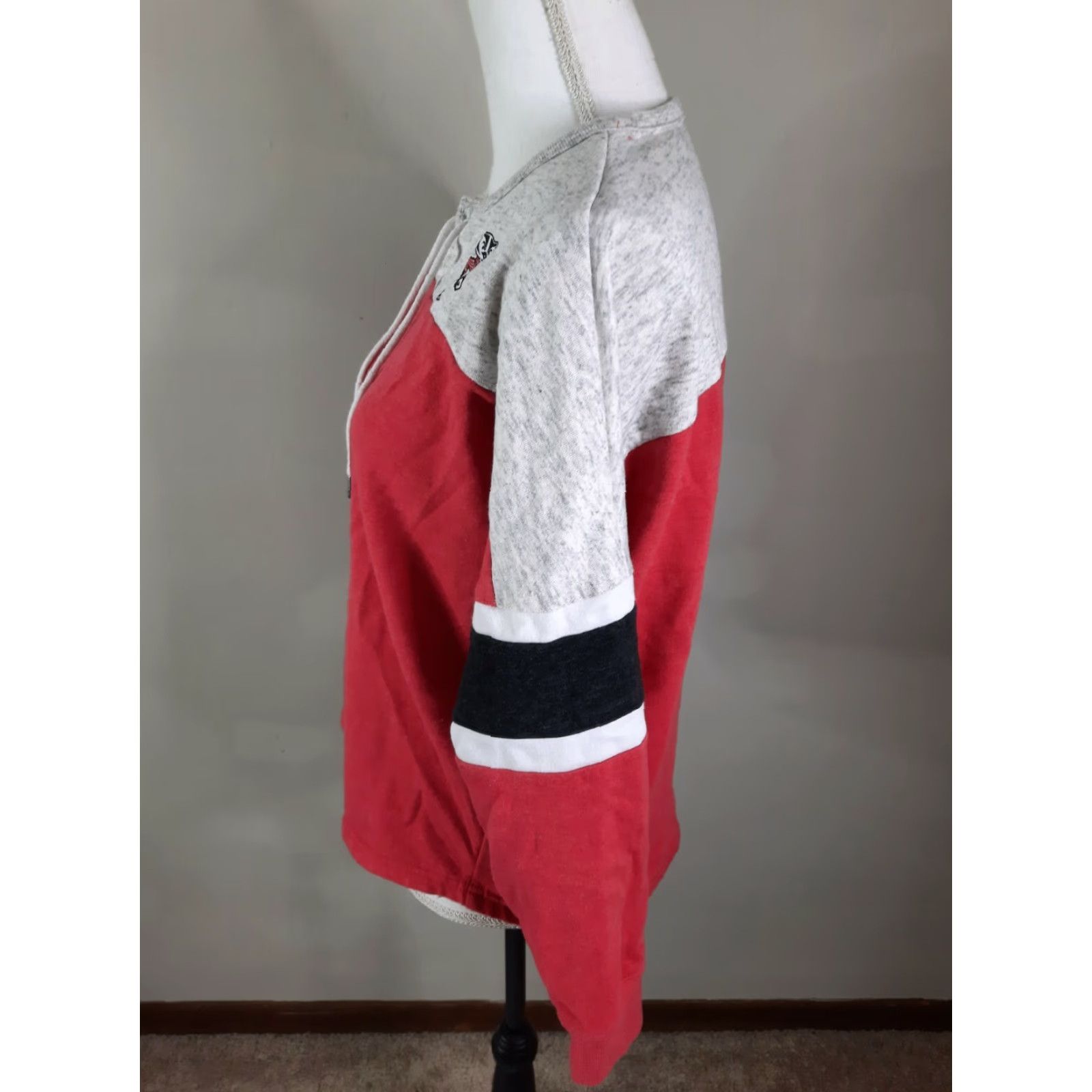 Vintage Colosseum Wisconsin Badgers Women's Pullover Sweatshirt Size S Red Crew Neck Long Sleeve cotton blend Sweatshirt Size S / US 4 / IT 40 - 5 Thumbnail