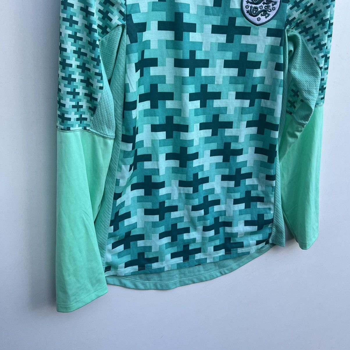 Umbro ENGLAND LONGSLEEVE SHIRT GOALKEEPER UMBRO 2011-2013 Size US S / EU 44-46 / 1 - 3 Thumbnail