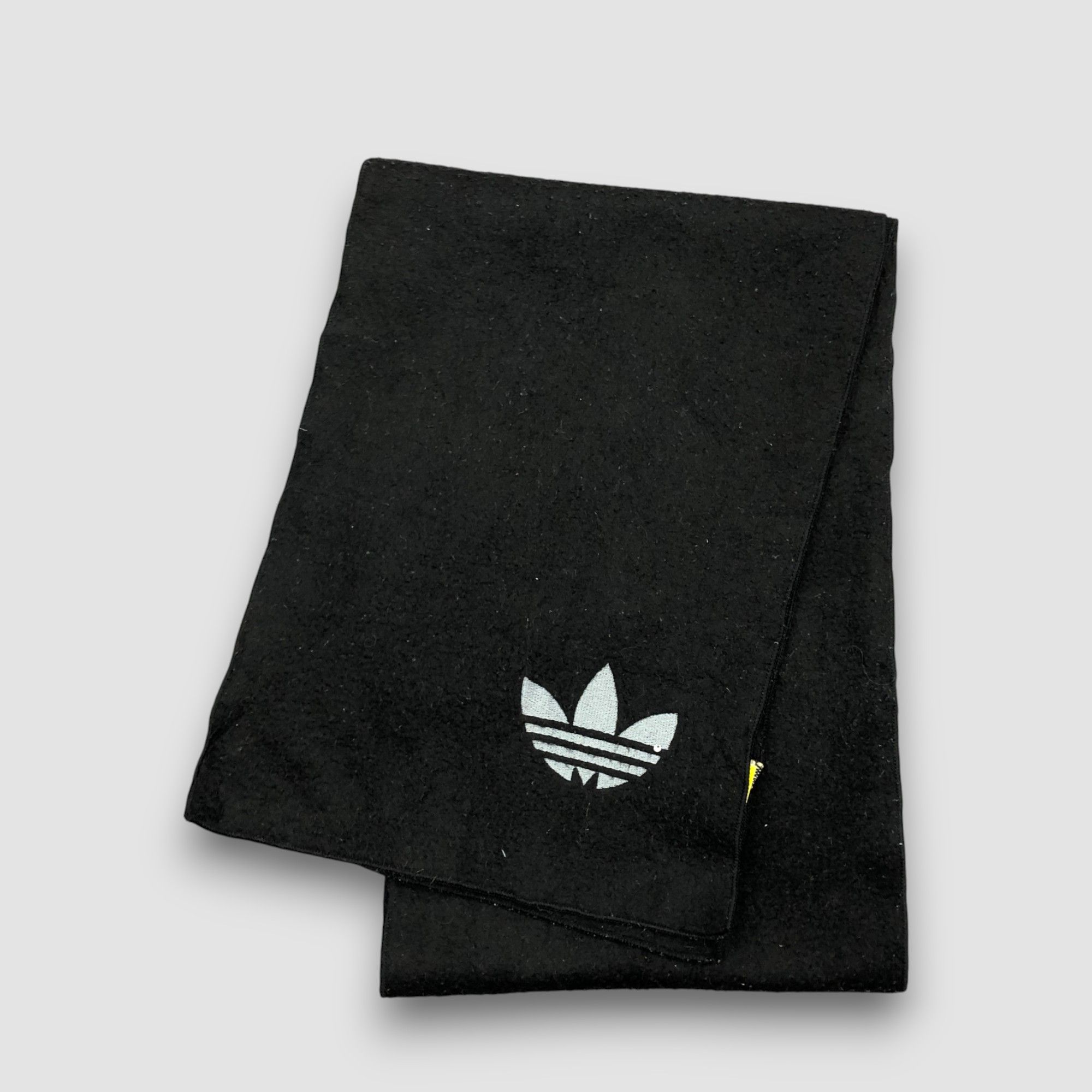 Adidas Vintage Adidas Scarf Muffler Fleece Wool Cashmere Scarves Size ONE SIZE - 2 Thumbnail