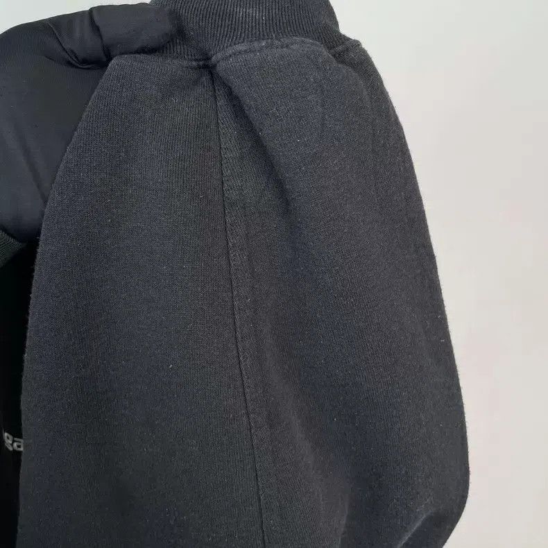 Balenciaga Balenciaga Black Small Logo Hooded Zip-Up Sweatshirt Size US XS / EU 42 / 0 - 5 Thumbnail