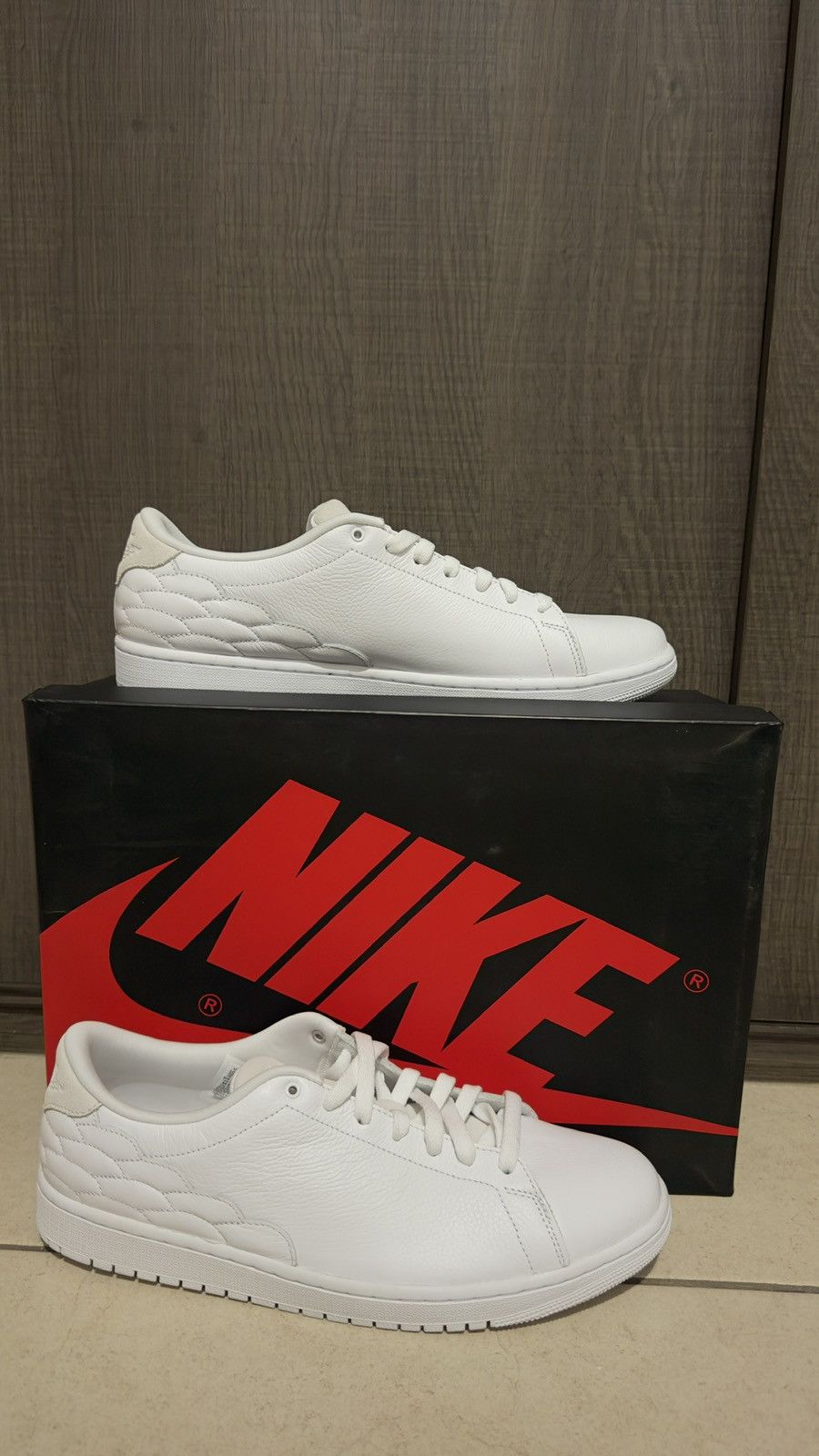 Jordan Brand Jordan 1 low Size US 10.5 / EU 43-44 - 1 Thumbnail