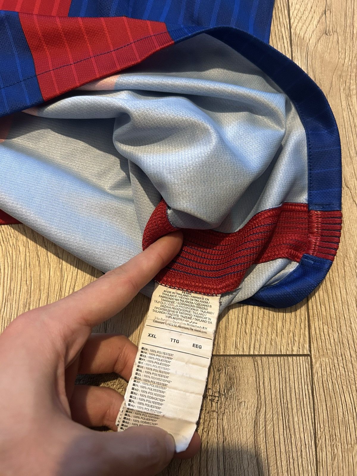 Nike × Vintage Soccer Jersey Kit Nike FC Barcelona 2016/17 Home #10 Messi Size US XL / EU 56 / 4 - 14 Thumbnail