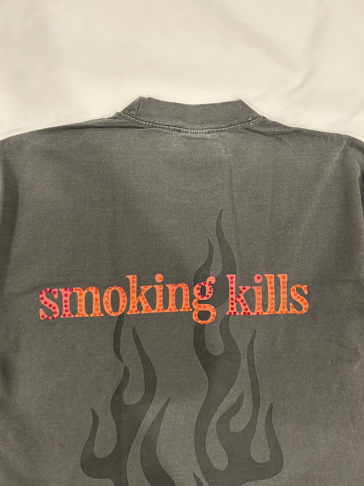 Ed Hardy Ed Hardy MGK Smoking Kills Tee Flames Y2K Boxy ComplexCon Size US L / EU 52-54 / 3 - 5 Thumbnail