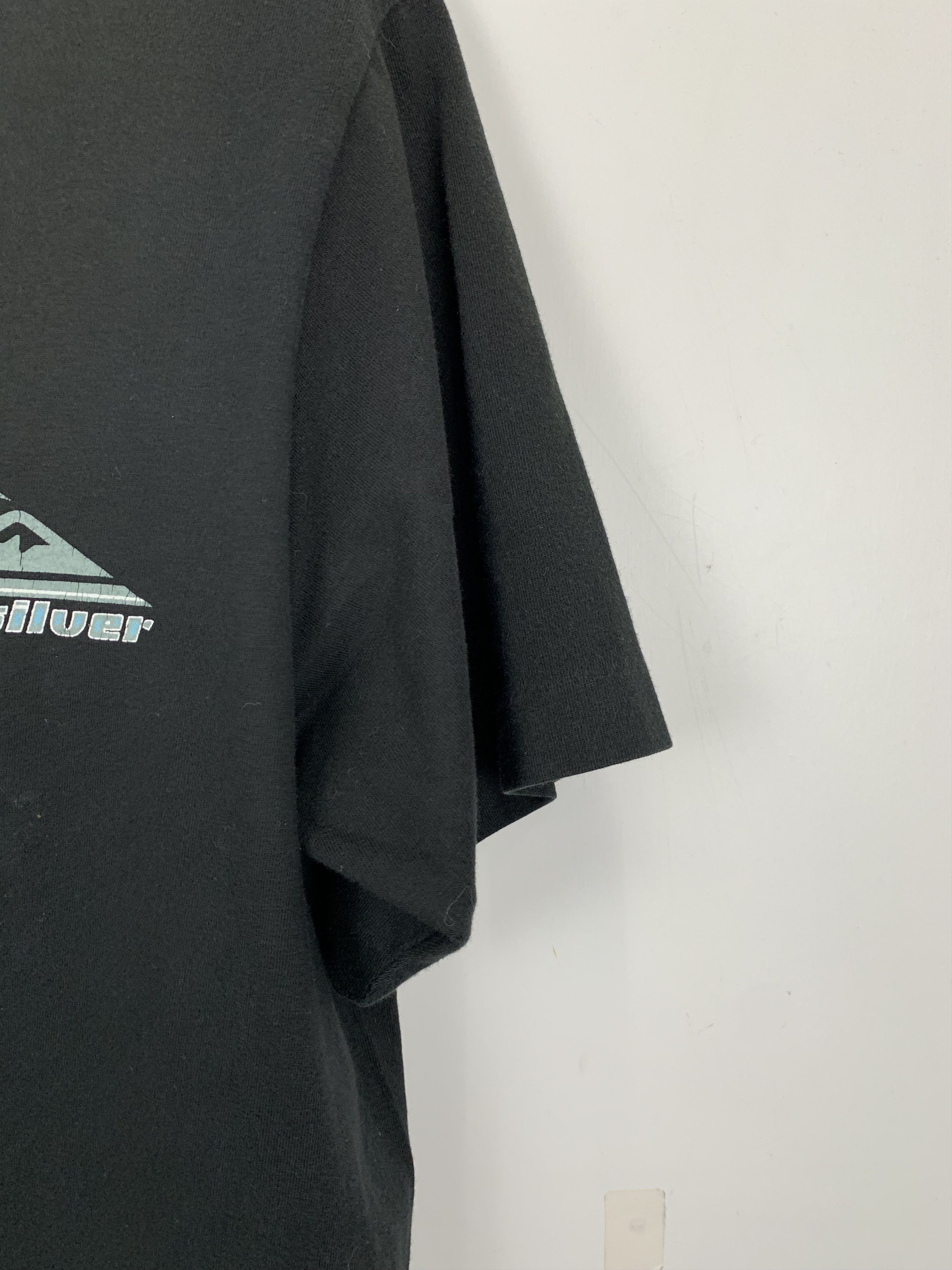 Quiksilver × Vintage Vintage 90s Quiksilver Black Tee TA0142 Size US M / EU 48-50 / 2 - 8 Thumbnail