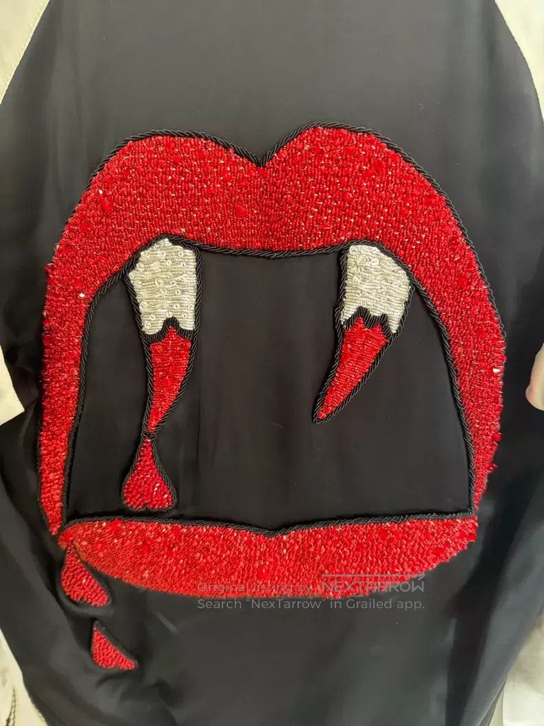 Saint Laurent Paris Saint Laurent Paris Vampire Blood Tooth Silk Jacket Baseba Size XS / US 0-2 / IT 36-38 - 2 Thumbnail