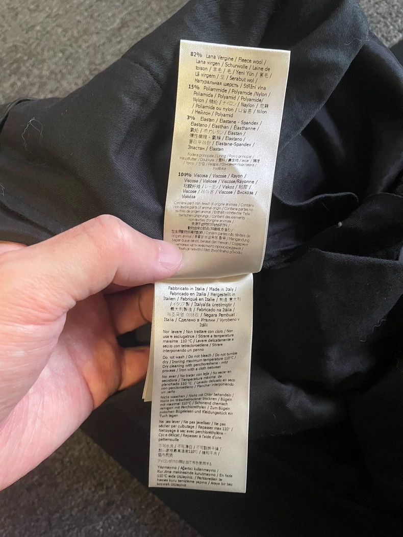 Fendi FENDI Black slacks are thick Size US 30 / EU 46 - 9 Thumbnail
