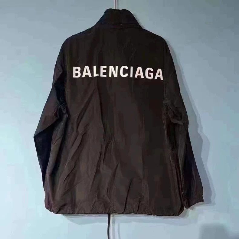 Balenciaga Balenciaga black and white printed logo jacket for submachi Size US M / EU 48-50 / 2 - 2 Thumbnail