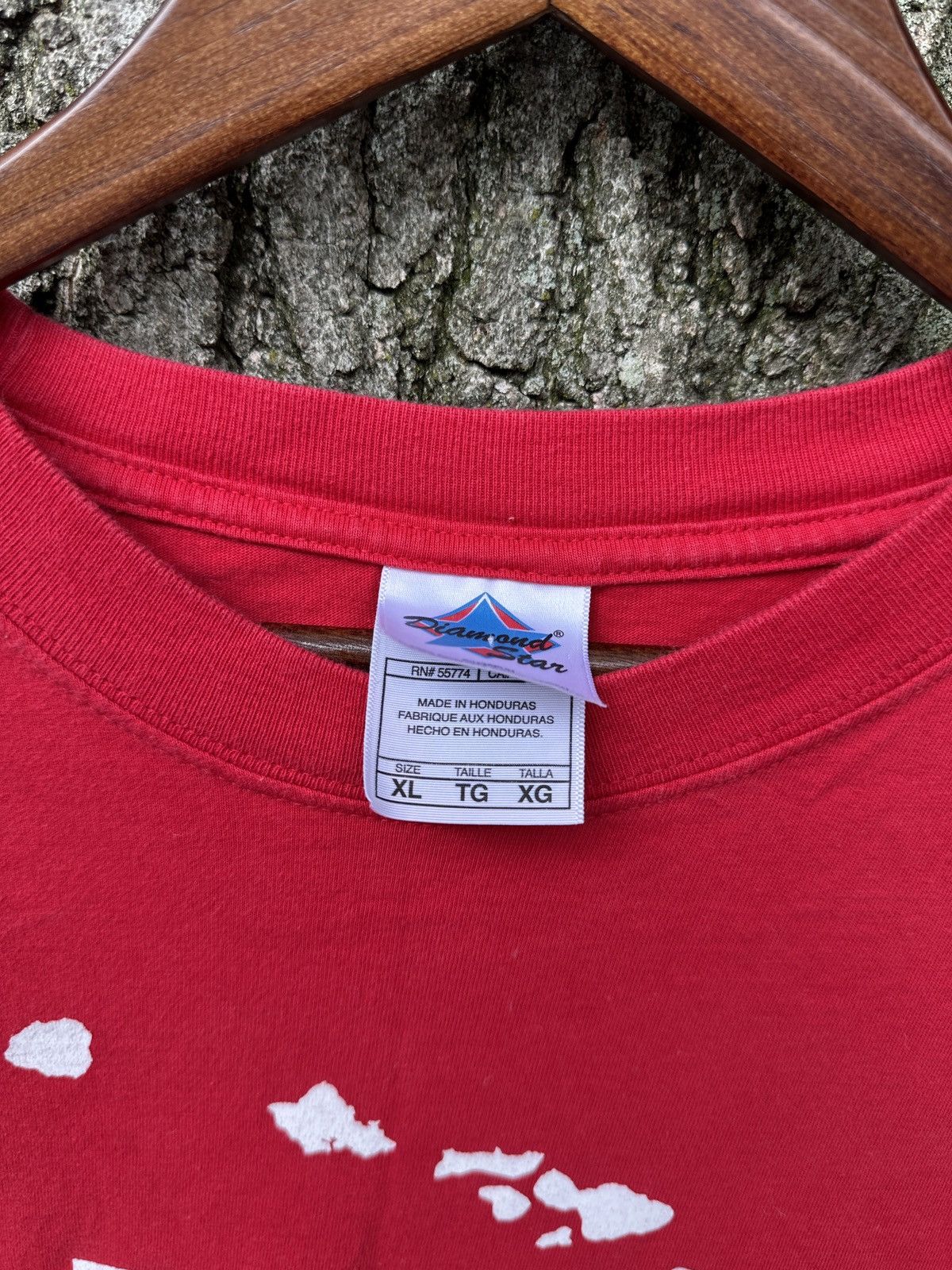 Vintage Vintage Hawaii Island Dimond Star Red Graphic T Shirt Size US XL / EU 56 / 4 - 2 Thumbnail