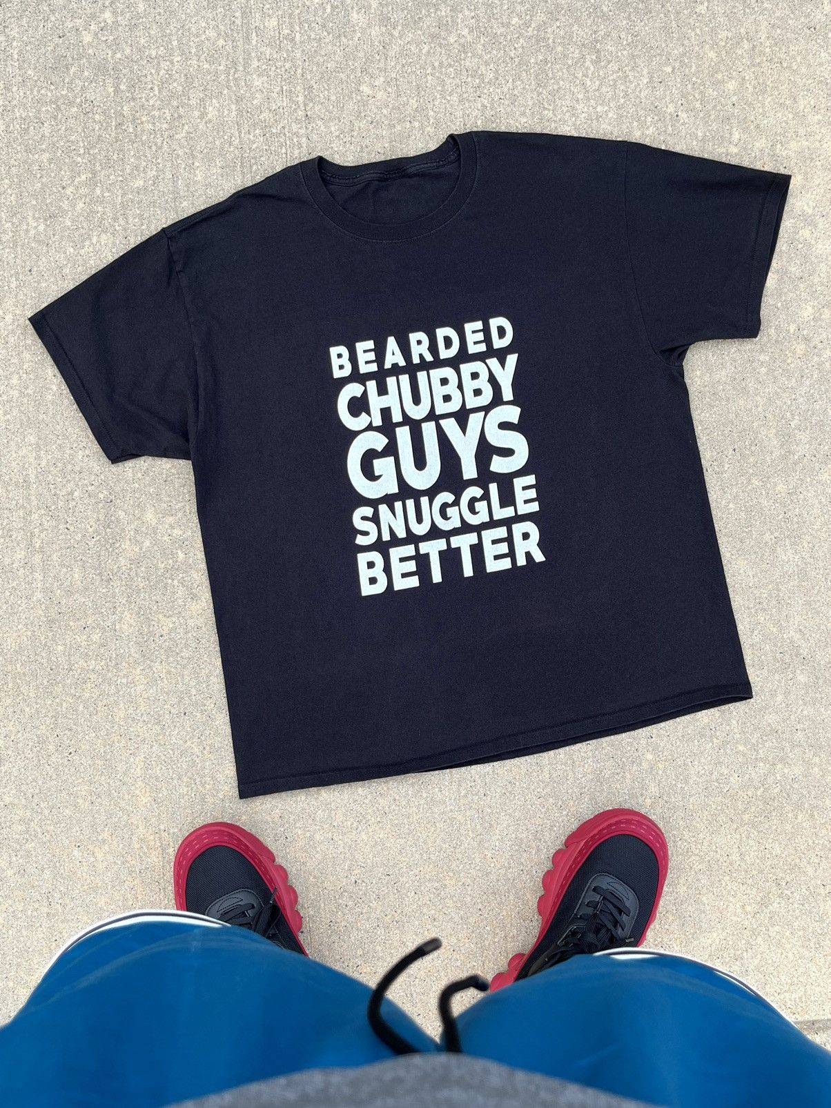 Vintage VINTAGE Y2K ADULT HUMOR “BEARDED CHUBBY GUYS” FUNNY T-SHIRT Size US XL / EU 56 / 4 - 1 Thumbnail